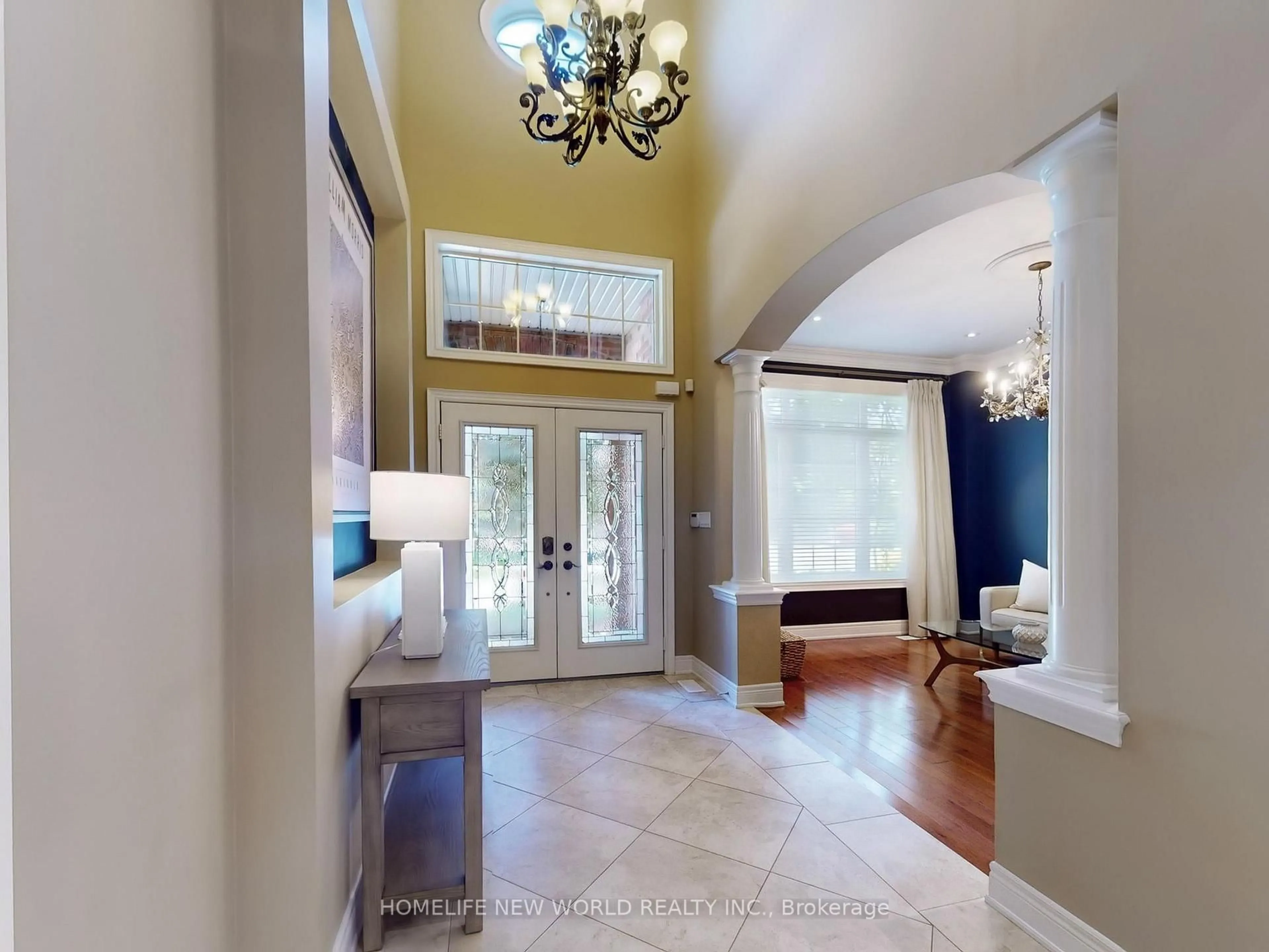Indoor entryway for 3199 Ribble Cres, Oakville Ontario L6M 0B1