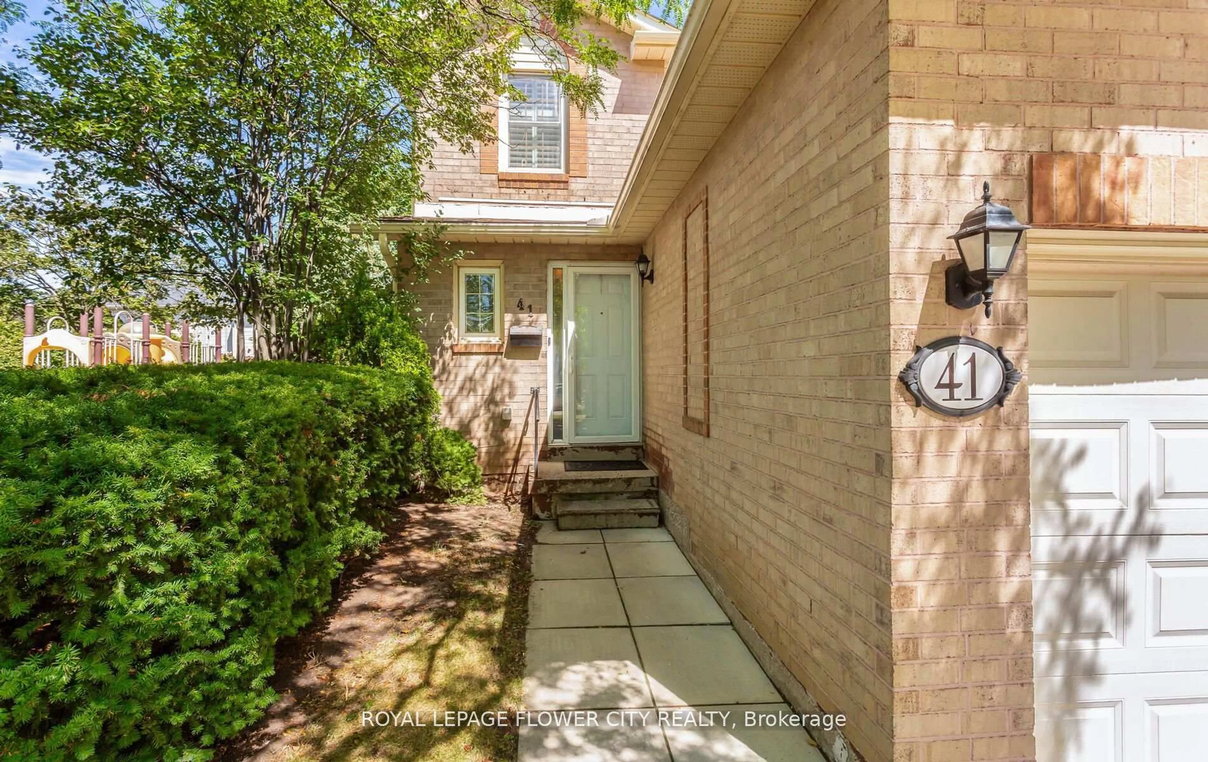 Unknown for 41 Chipstead Ave, Brampton Ontario L6X 4H2