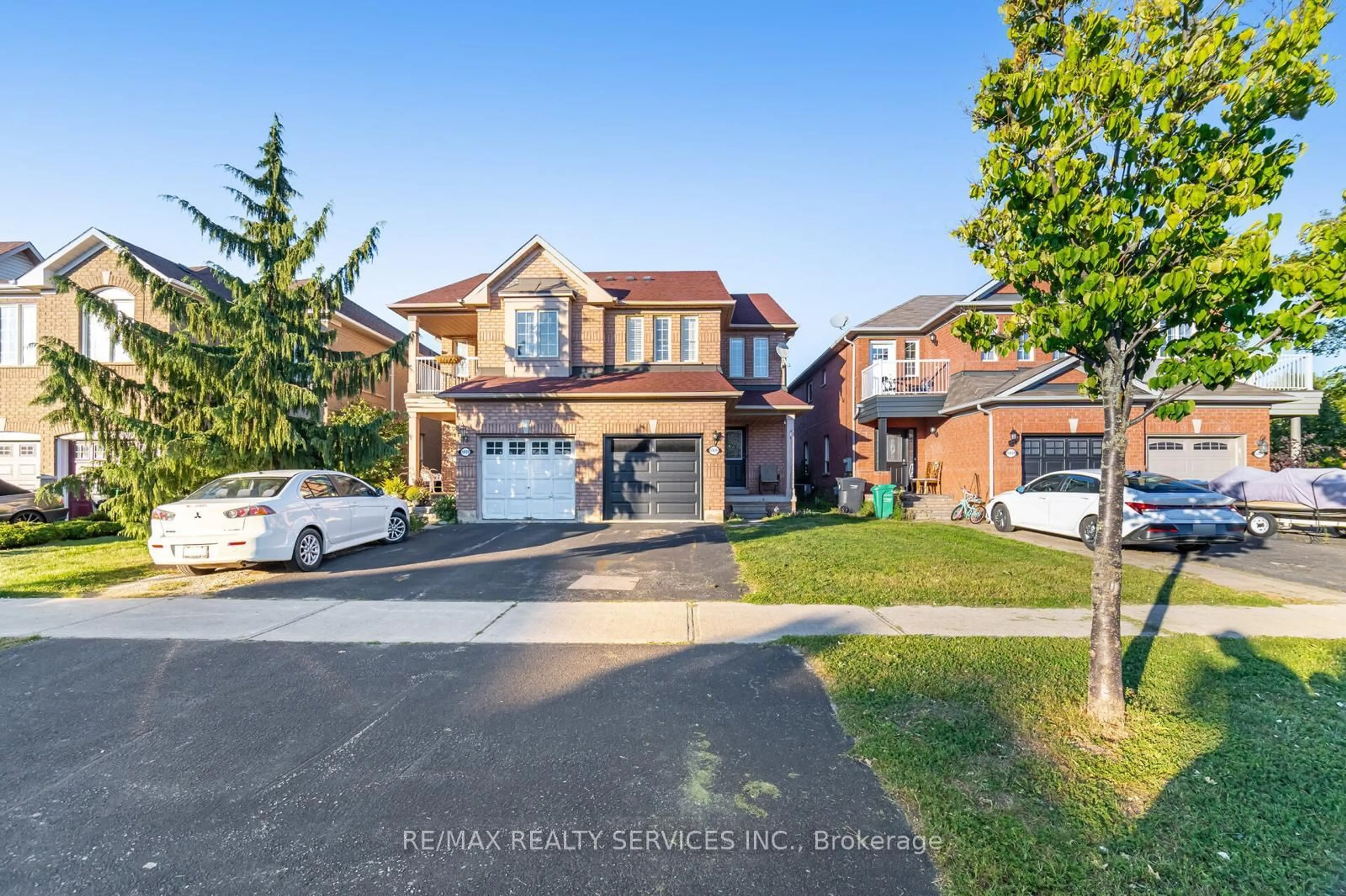 Unknown for 5935 Churchill Meadows Blvd, Mississauga Ontario L5M 6Y4