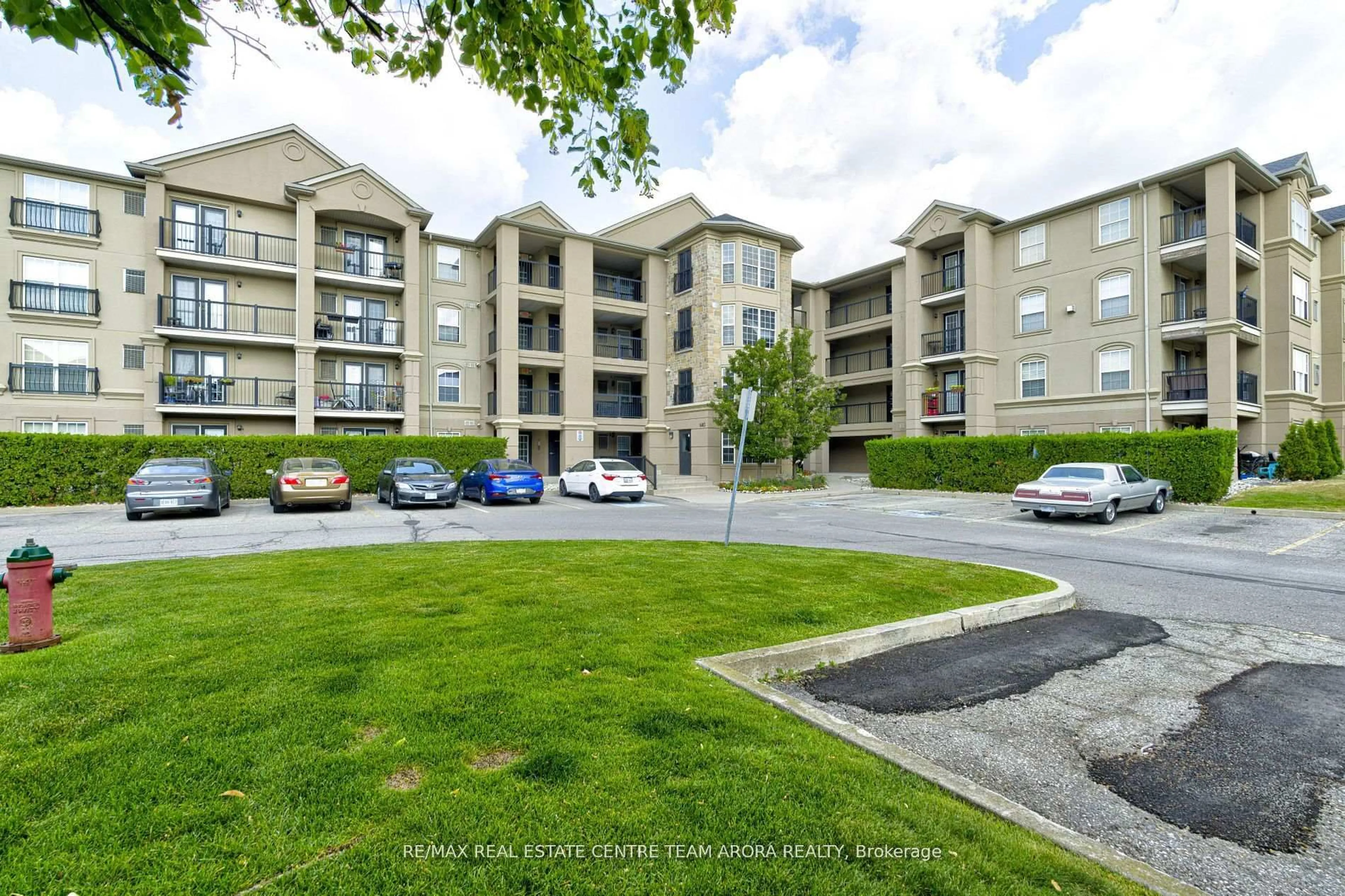 A pic from outside/outdoor area/front of a property/back of a property/a pic from drone, unknown for 1483 Maple Ave #408, Milton Ontario L9T 0B6
