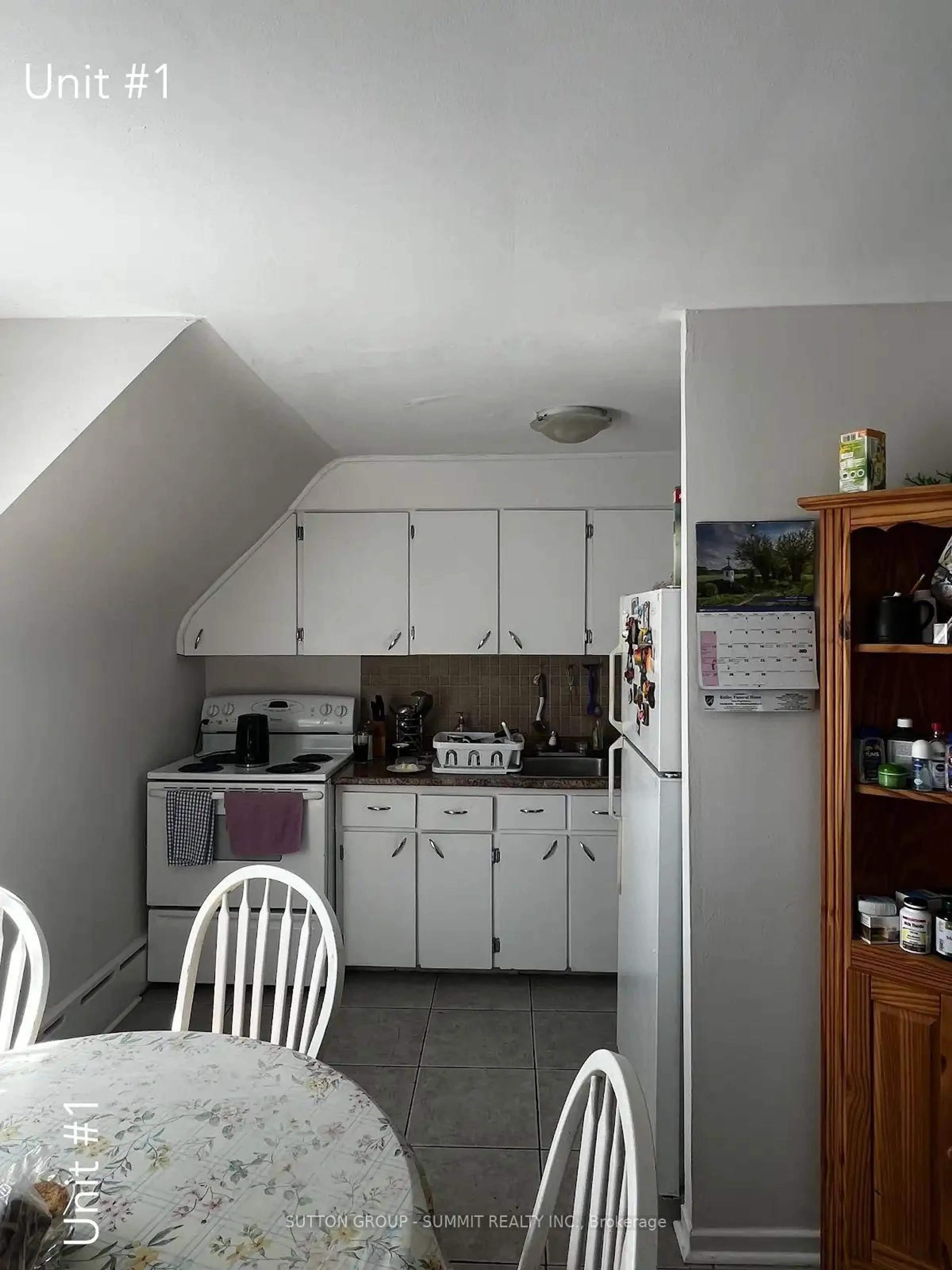 Standard kitchen, unknown for 68 NINTH St, Toronto Ontario M8V 3E3