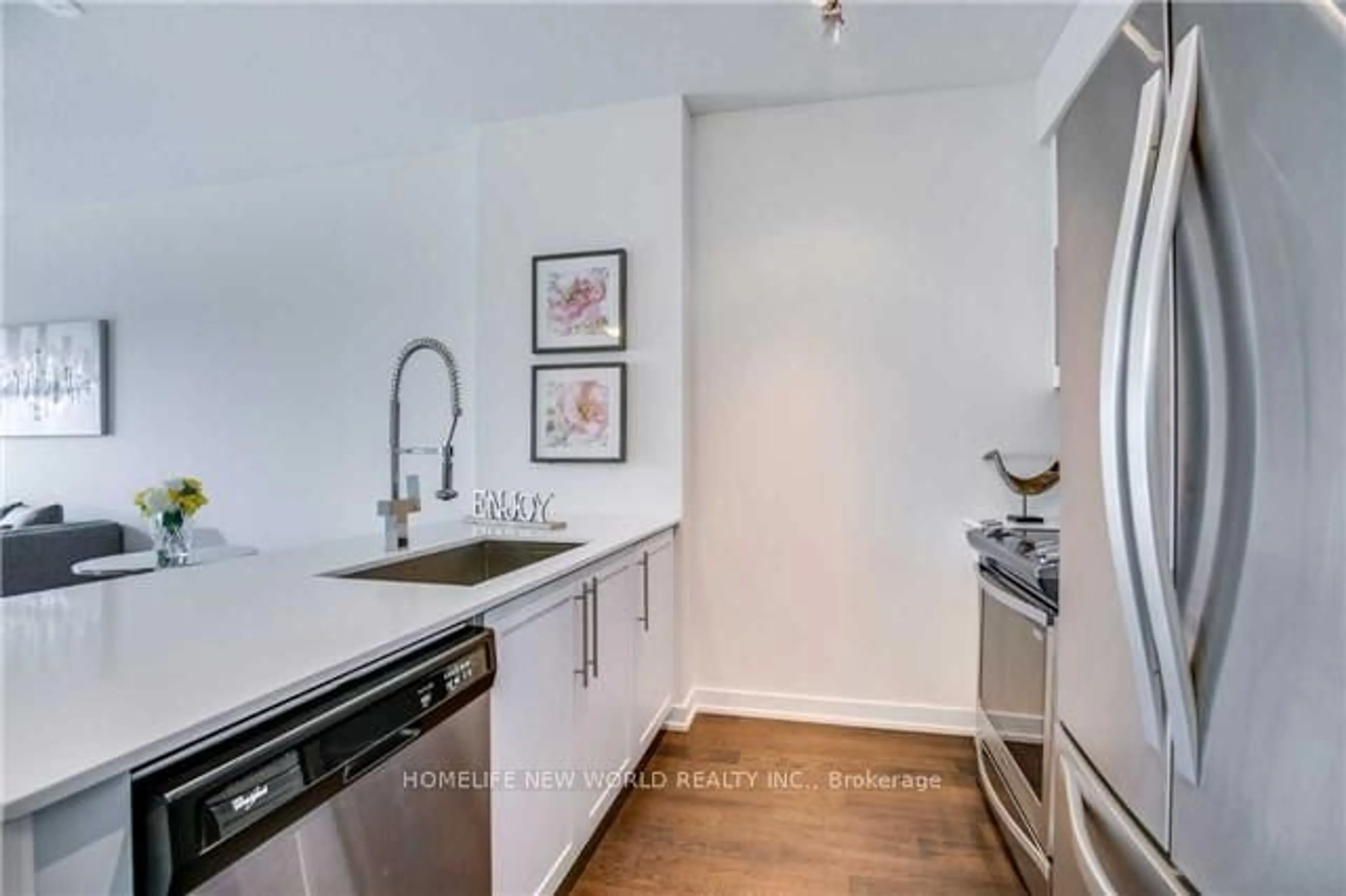 Unknown for 4011 Brickstone Mews #3103, Mississauga Ontario L5B 0J7