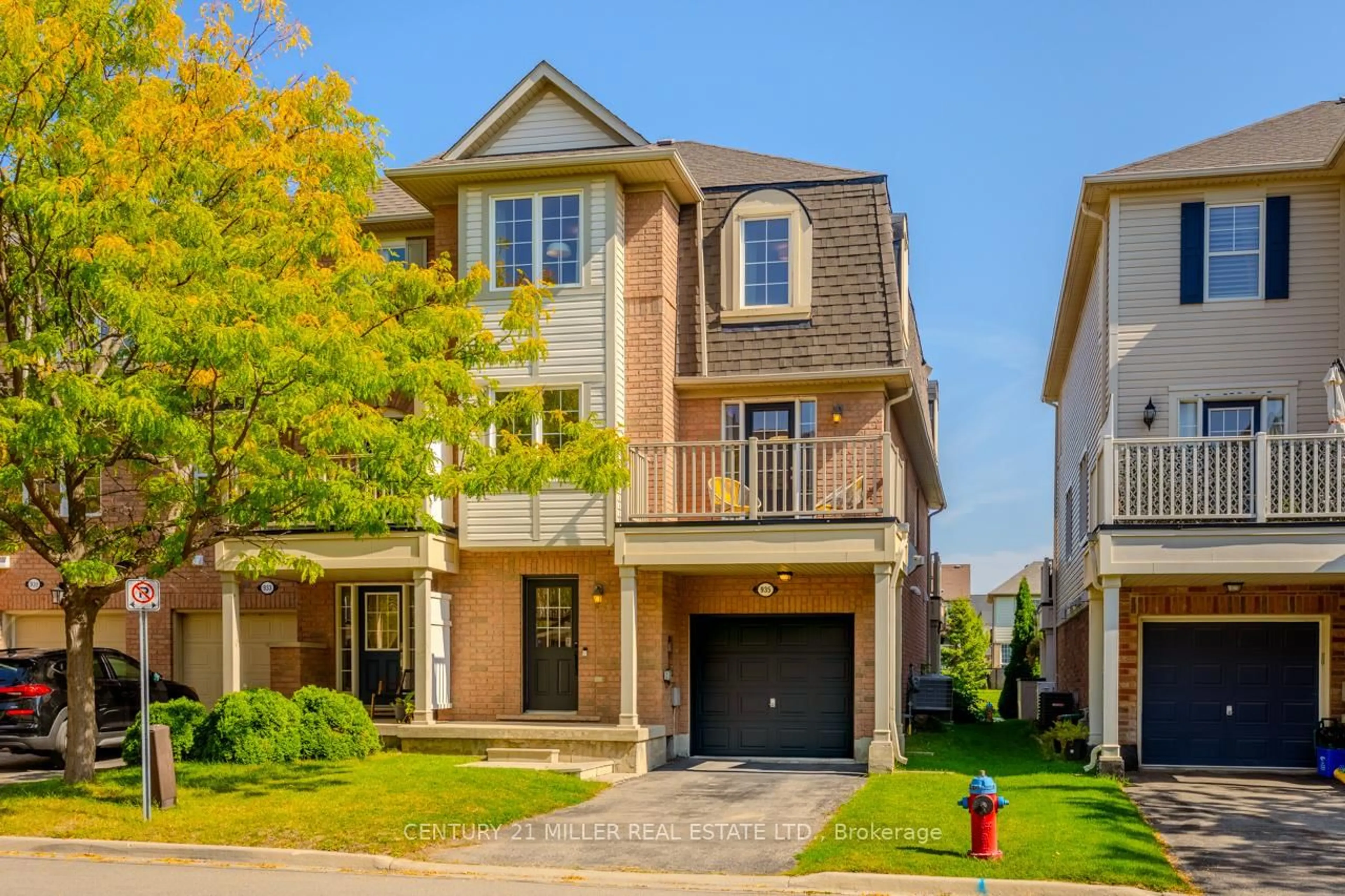 Home with brick exterior material, street for 935 Deverell Pl, Milton Ontario L9T 0M3