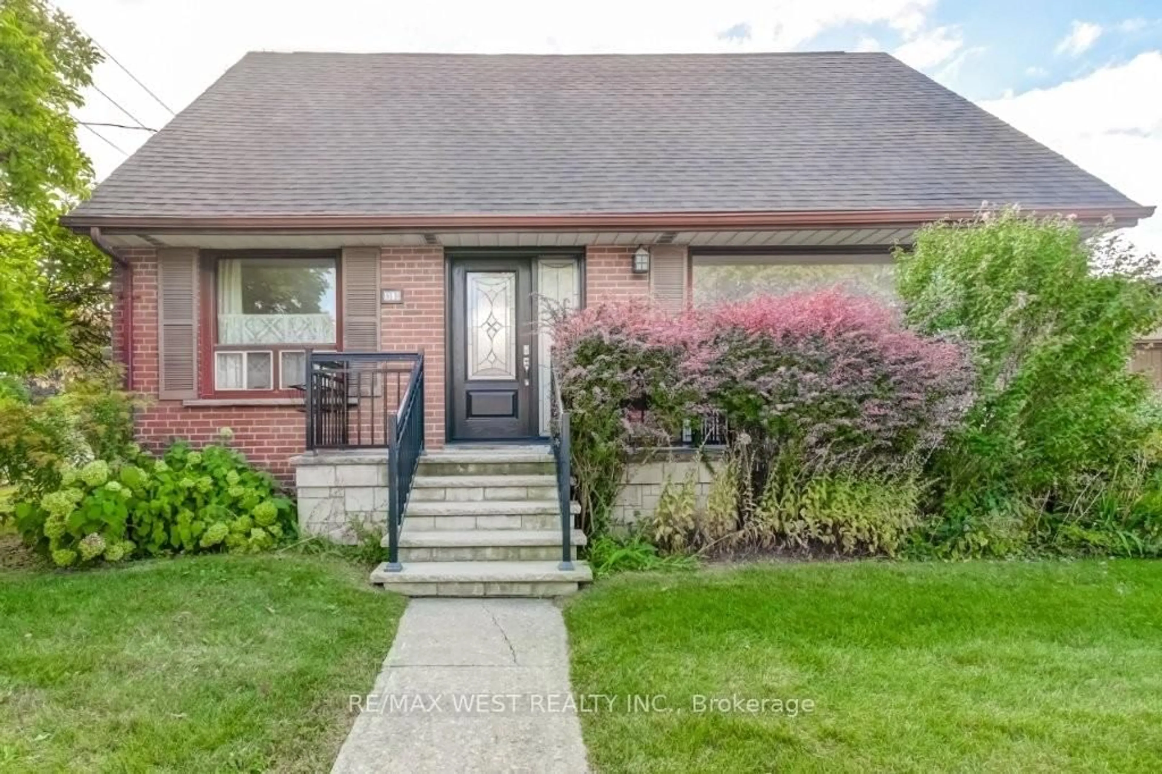Home with brick exterior material, street for 1302 Kipling Ave, Toronto Ontario M9B 3N5