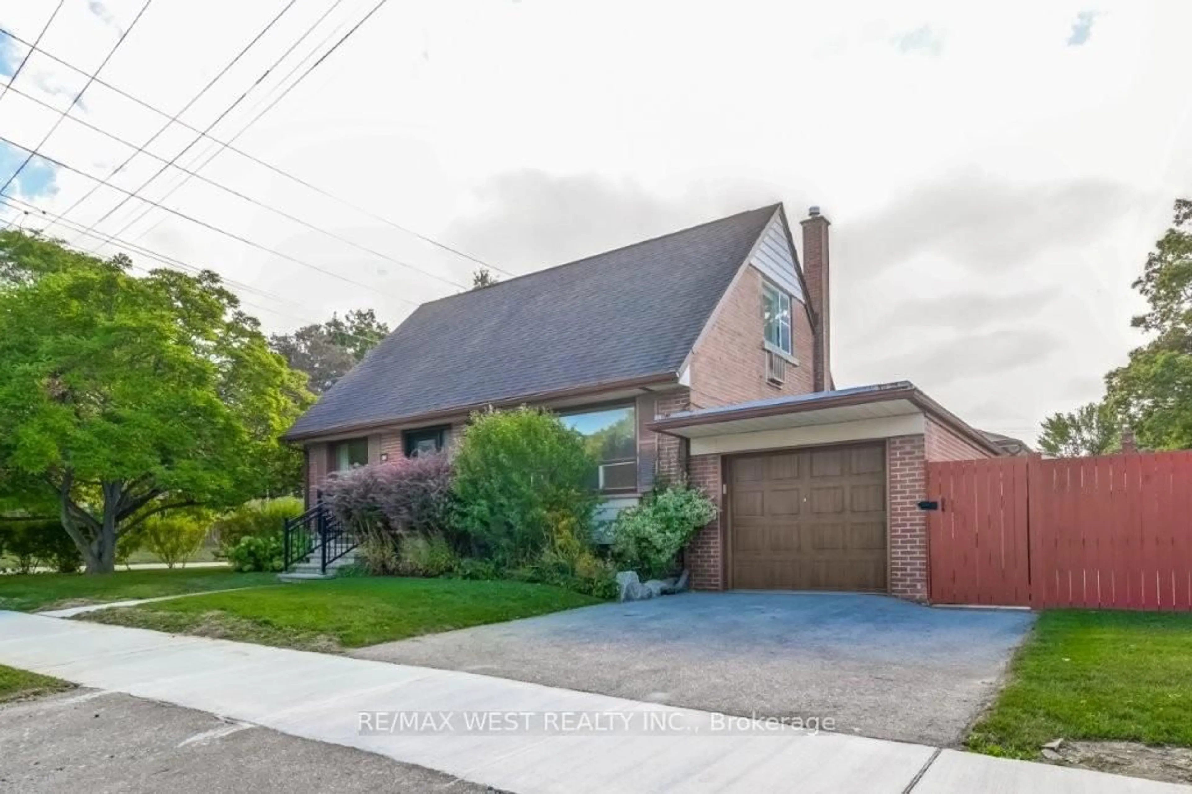 Home with brick exterior material, street for 1302 Kipling Ave, Toronto Ontario M9B 3N5