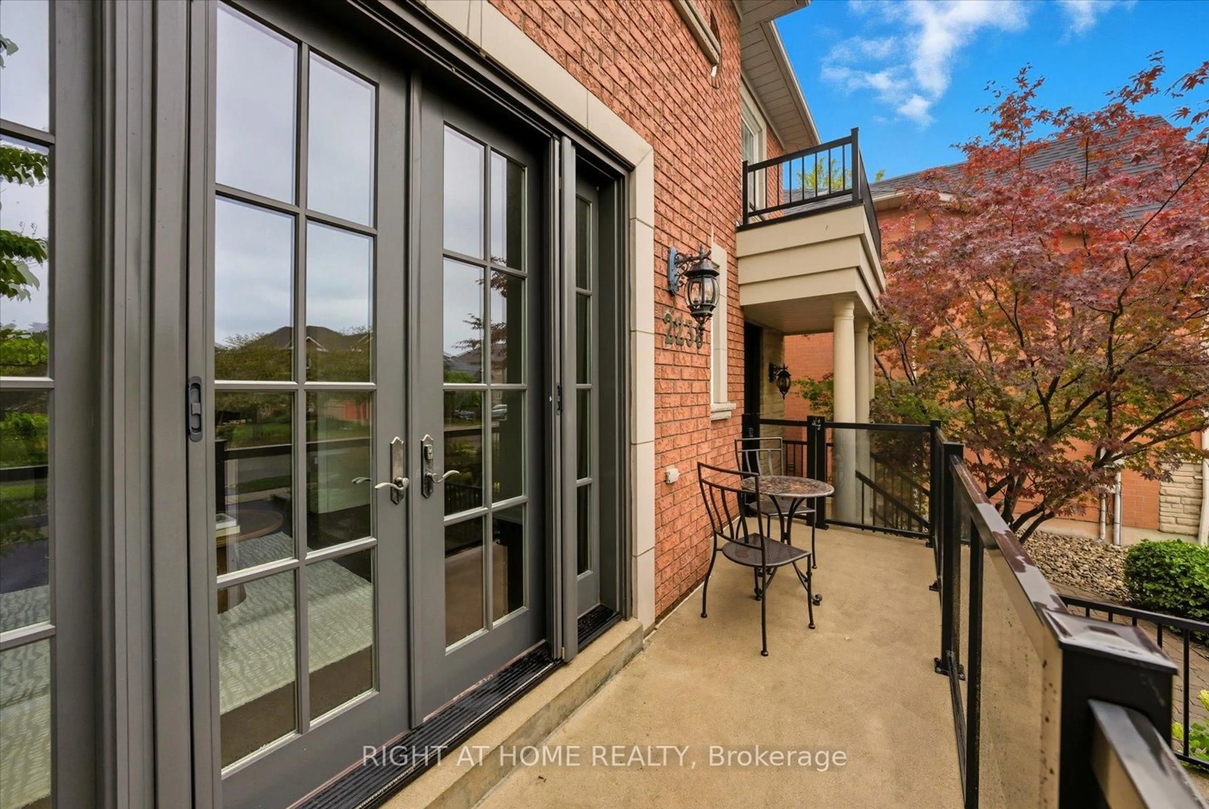 Unknown for 2238 Pheasant Lane, Oakville Ontario L6M 3S2
