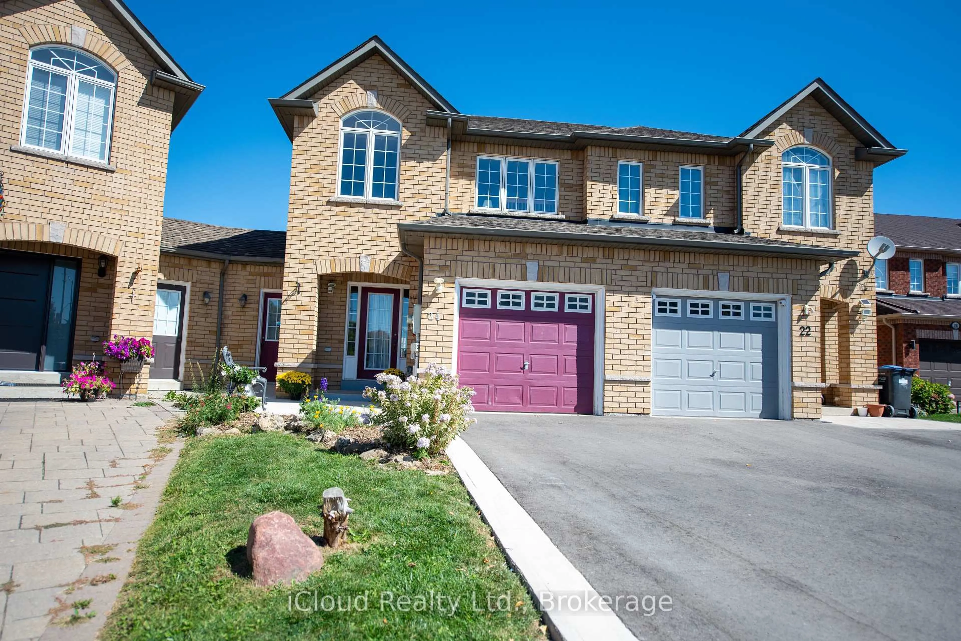 Home with brick exterior material, street for 24 Aida Crt, Caledon Ontario L7E 2G8