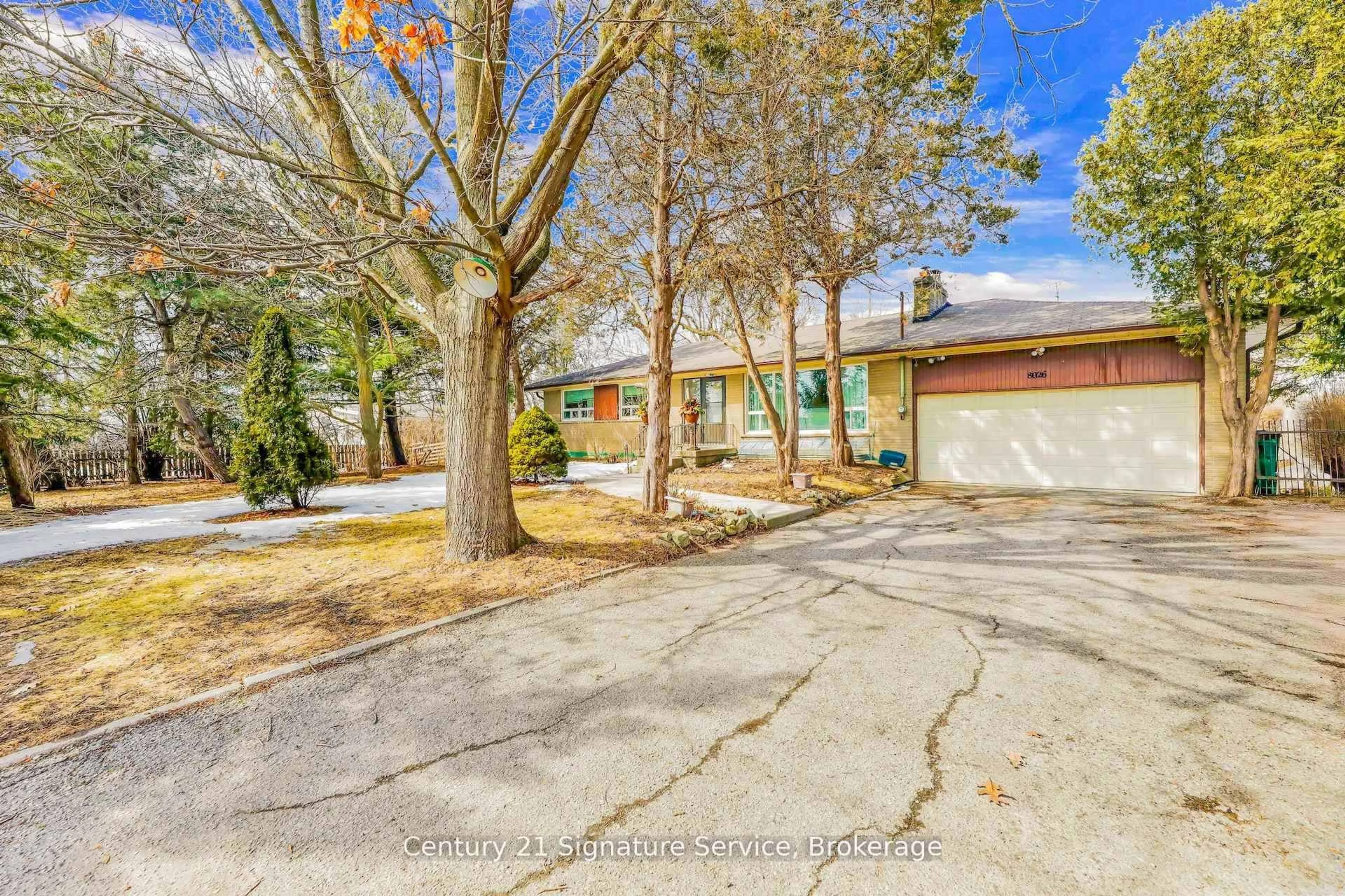 A pic from outside/outdoor area/front of a property/back of a property/a pic from drone, street for 8026 Mayfield Rd, Caledon Ontario L7E 0W2