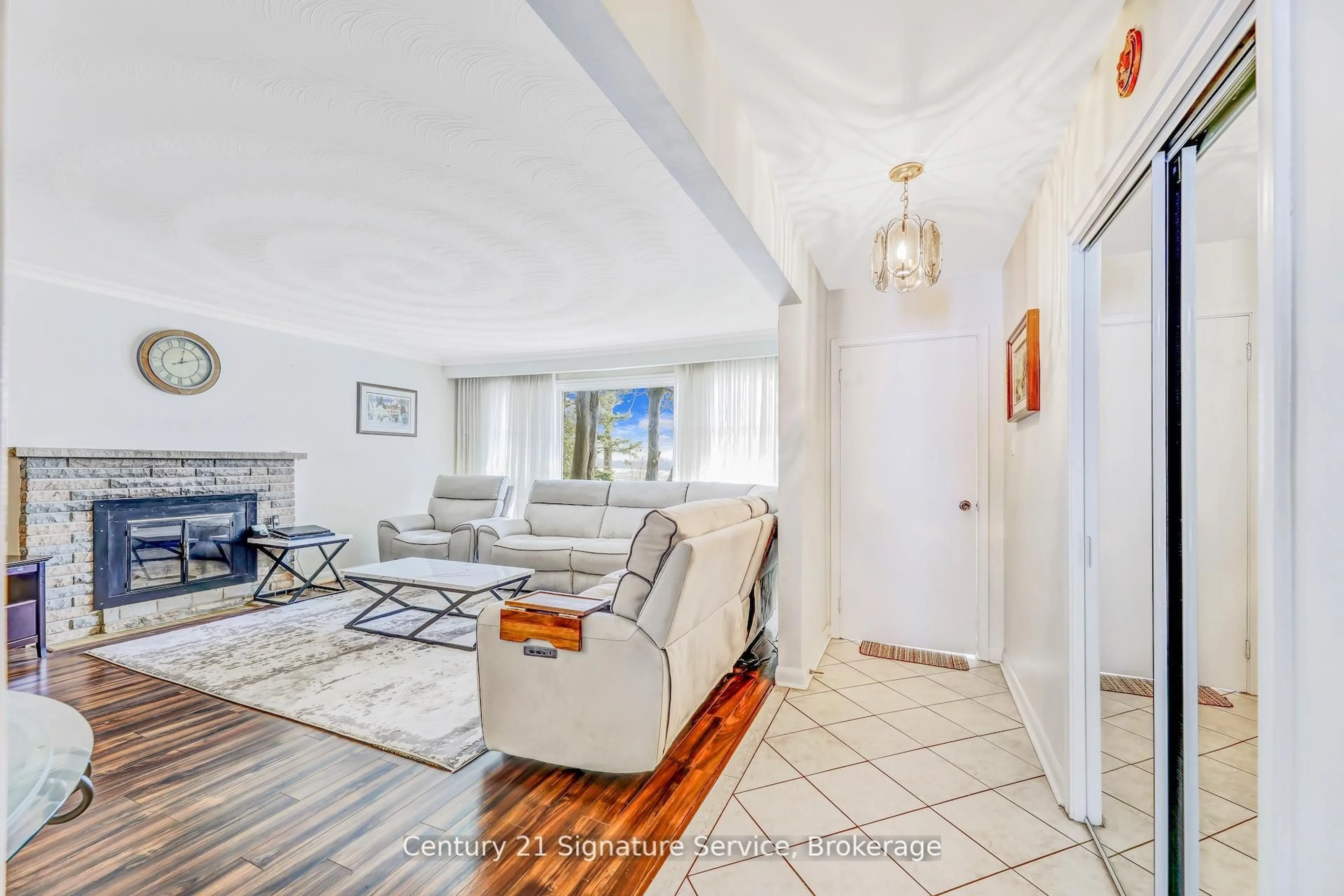 Living room with furniture, unknown for 8026 Mayfield Rd, Caledon Ontario L7E 0W2