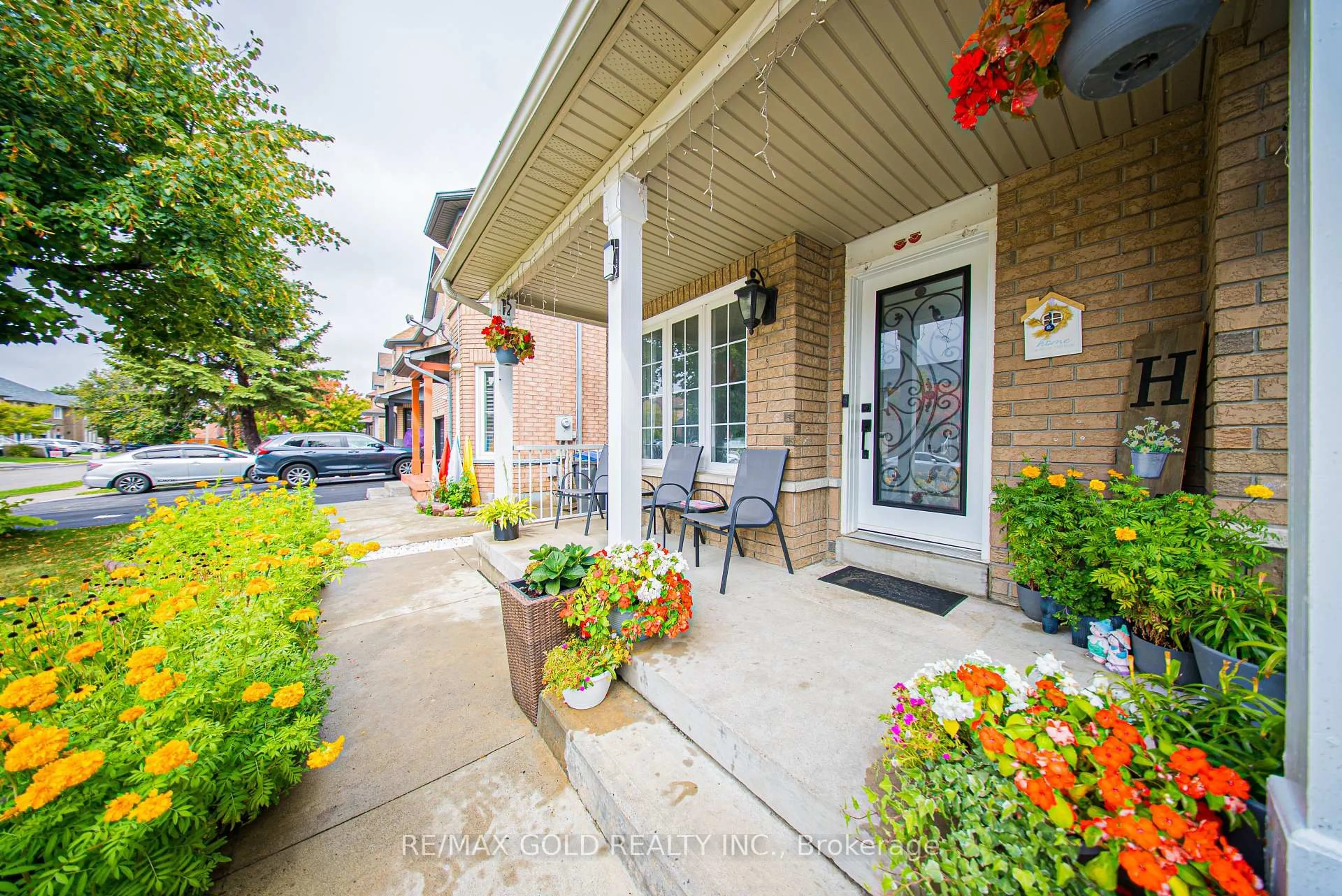 Patio, street for 11 Flatlands Way, Brampton Ontario L6R 2B5