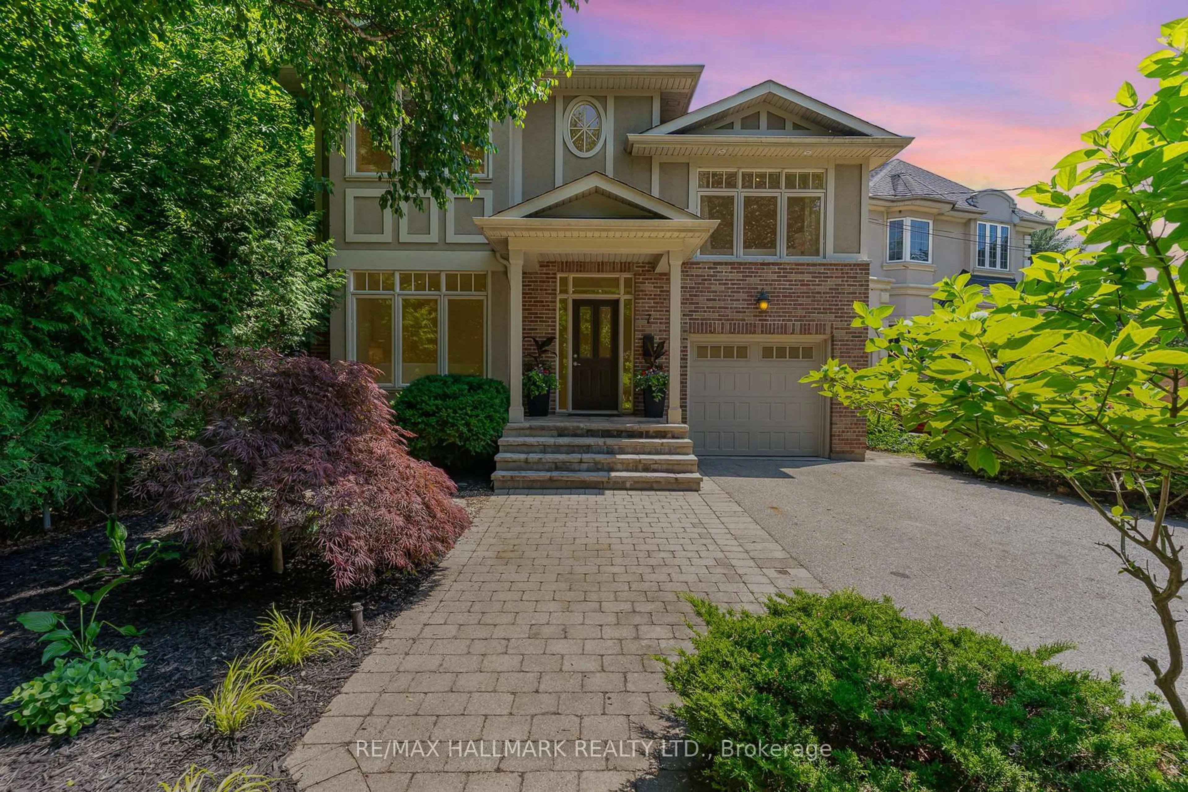 Home with brick exterior material, street for 7 Tizzard Ave, Toronto Ontario M8Y 3Z4