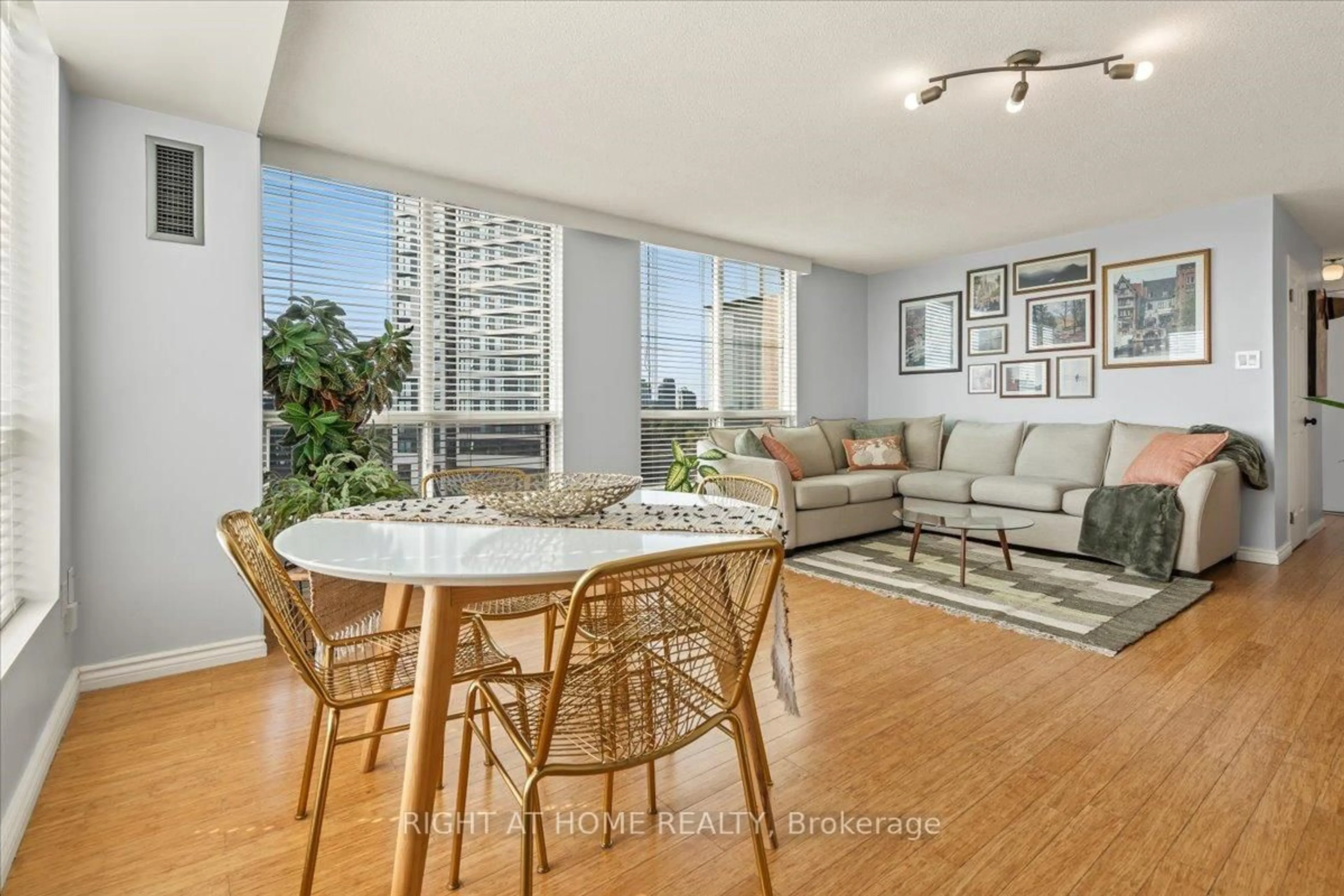 Living room with furniture, unknown for 101 Subway Cres #1011, Toronto Ontario M9B 6K4