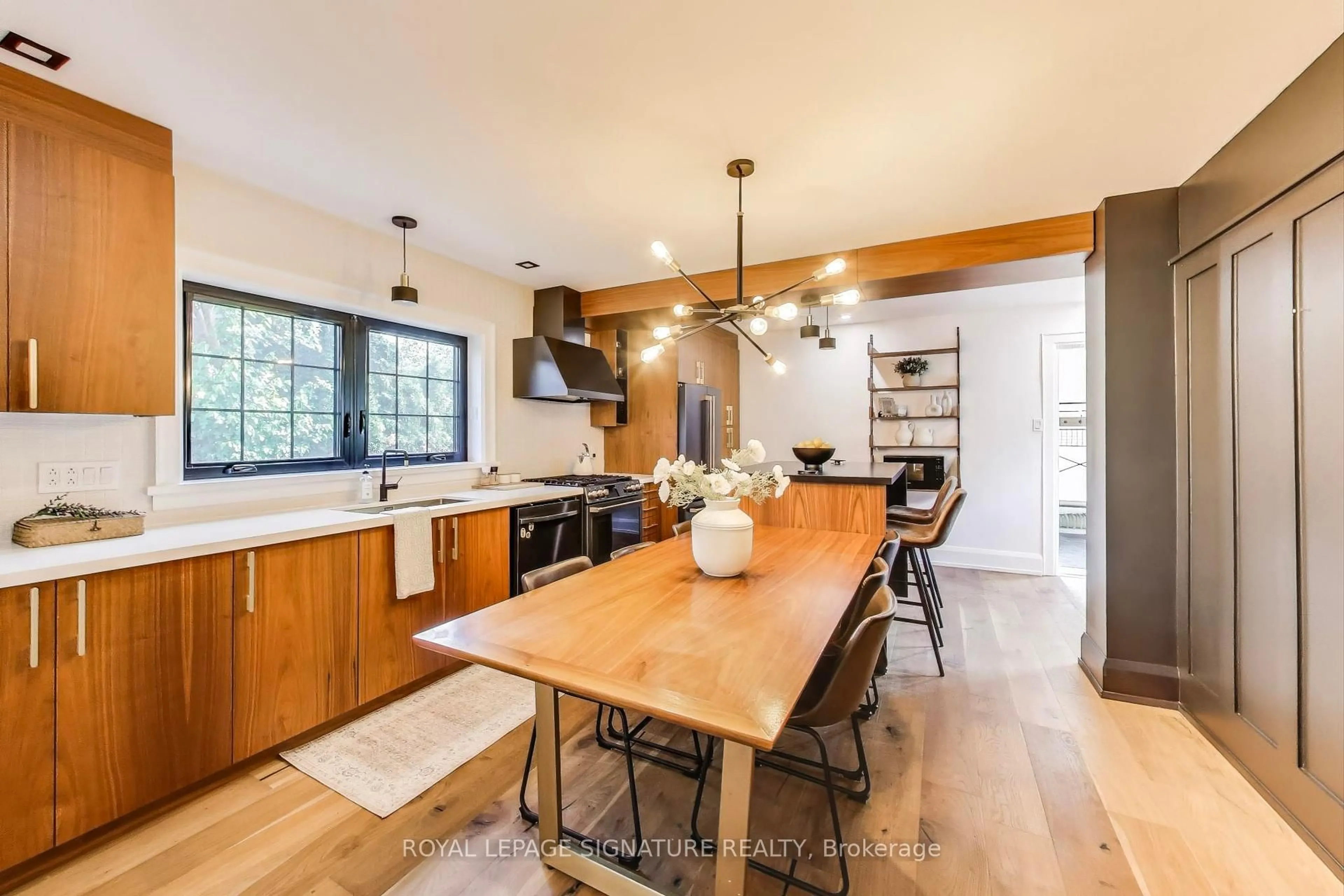 Open concept kitchen, unknown for 82 Twenty Second St, Toronto Ontario M8V 3M4