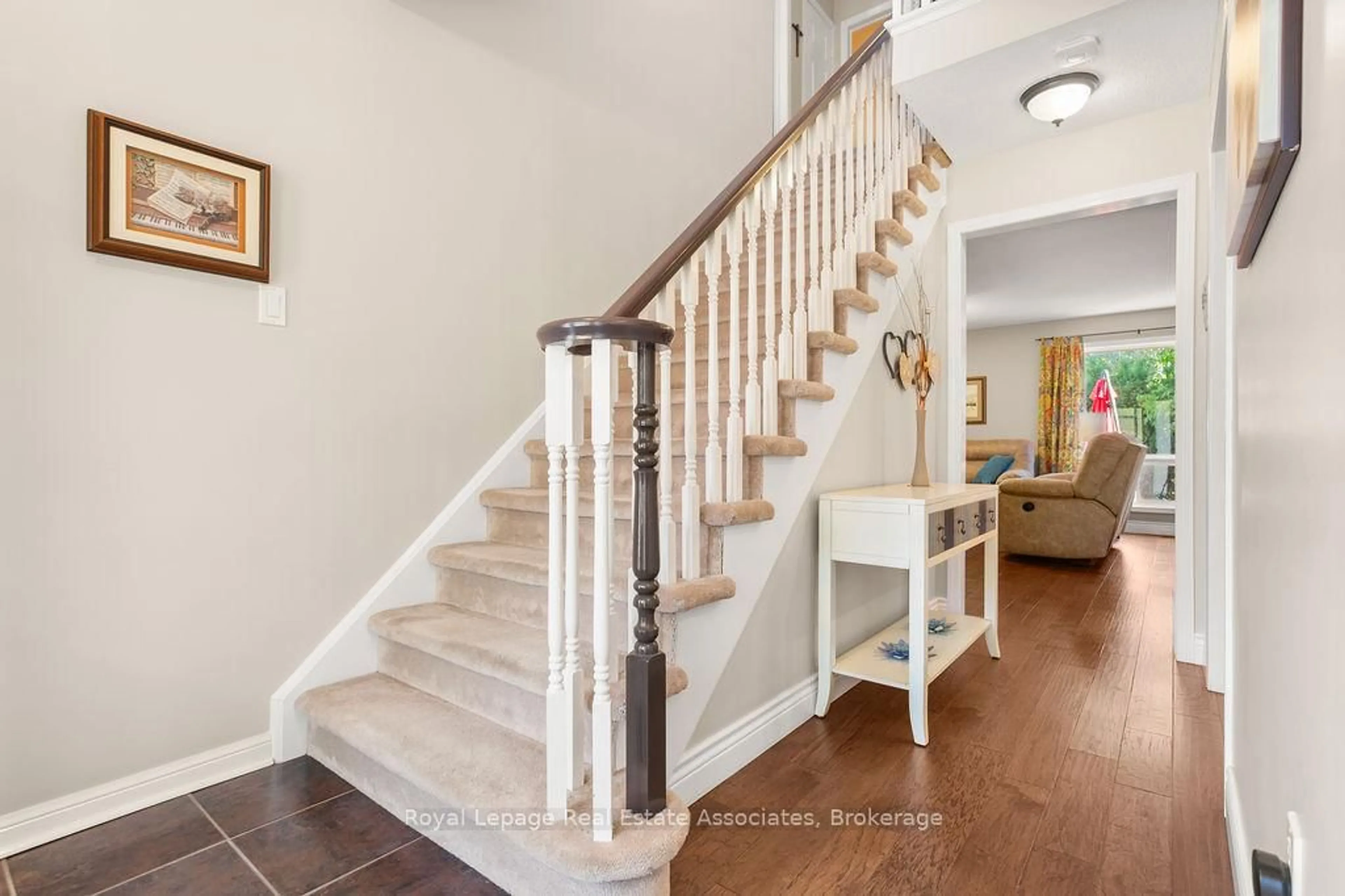 Unknown for 2221 Bluegrass Lane, Burlington Ontario L7L 6L5