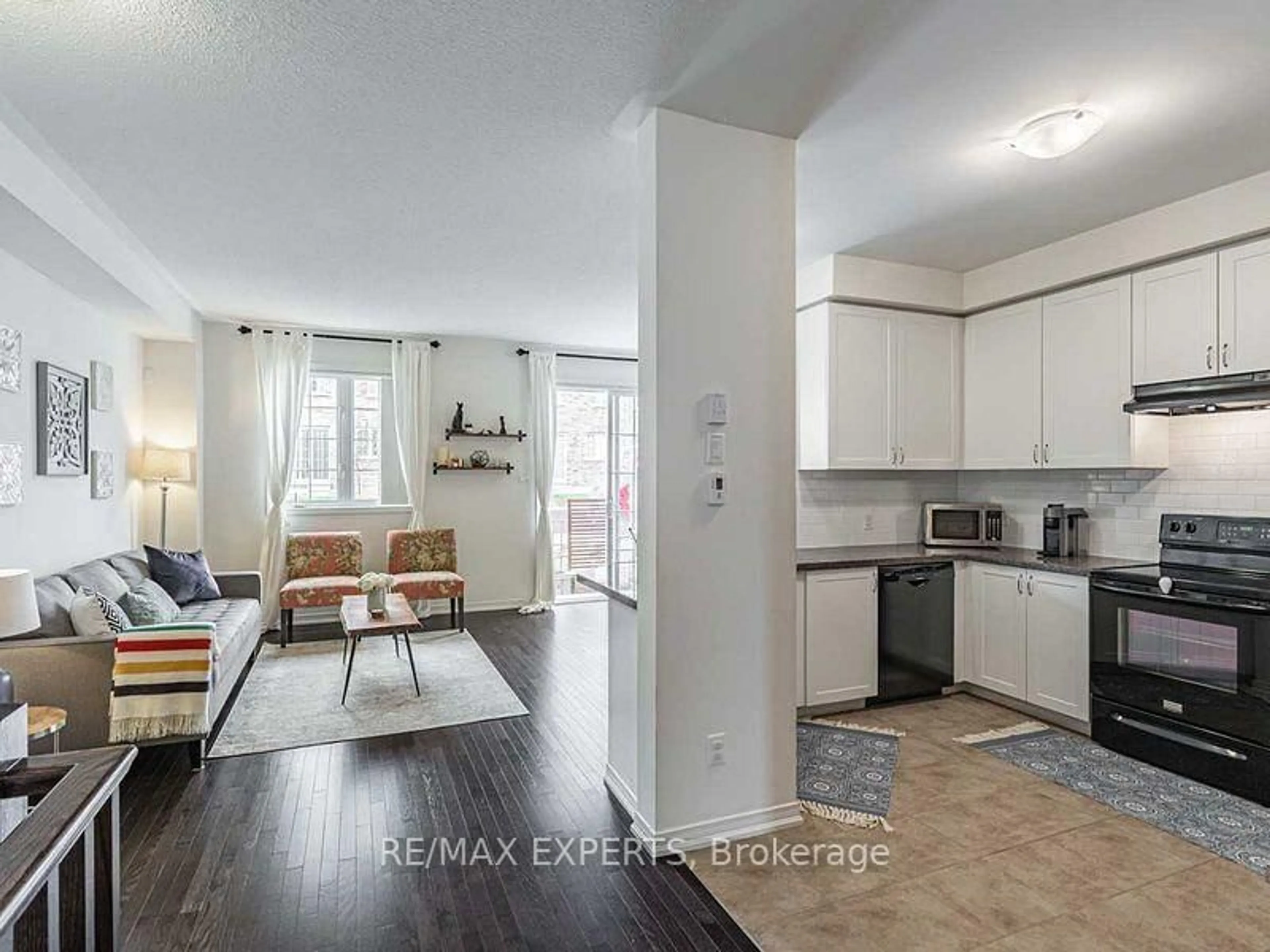 Open concept kitchen, unknown for 78 Honeyview Tr, Brampton Ontario L6P 4A3