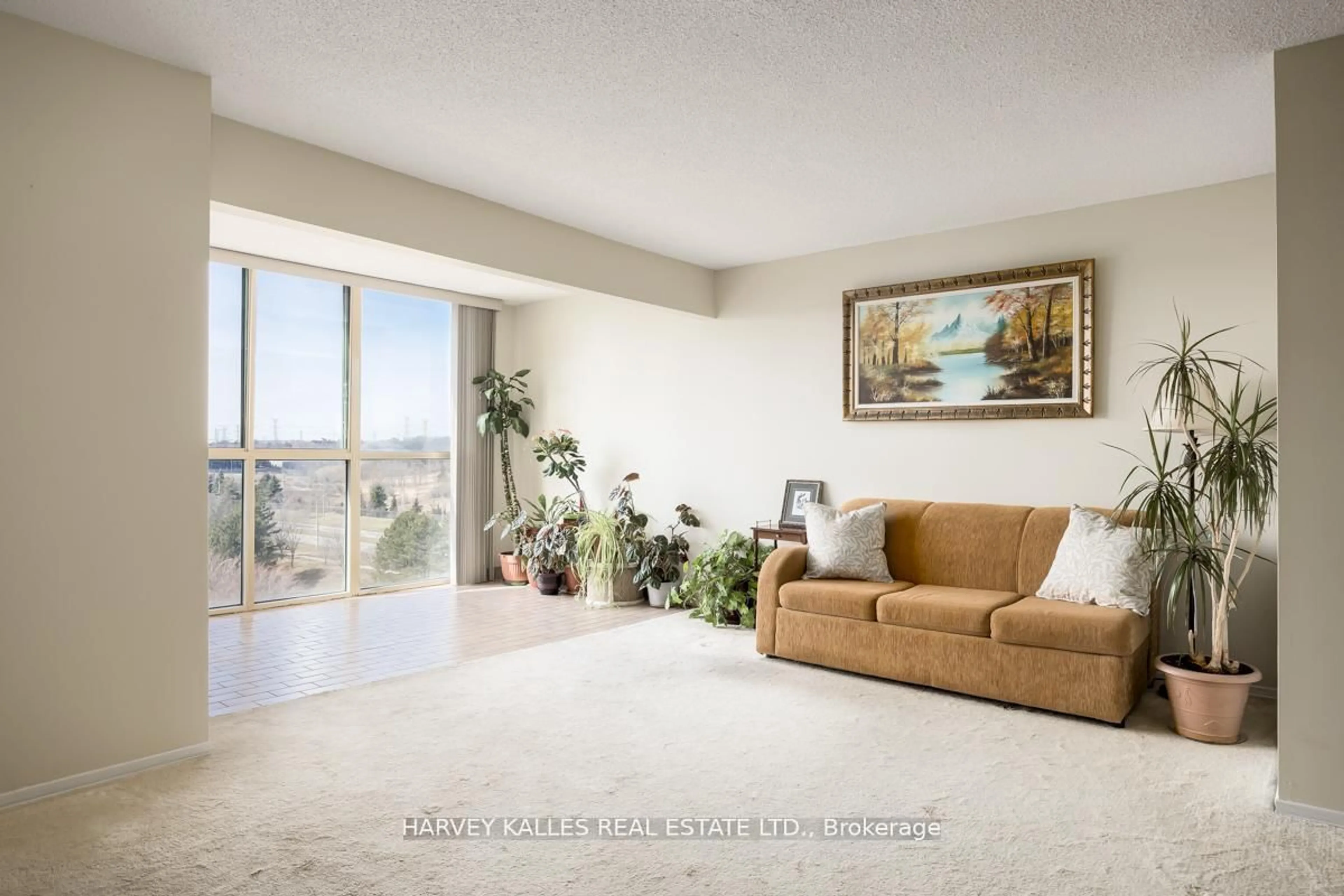 Living room with furniture, unknown for 61 Markbrook Lane #911, Toronto Ontario M9V 5E7