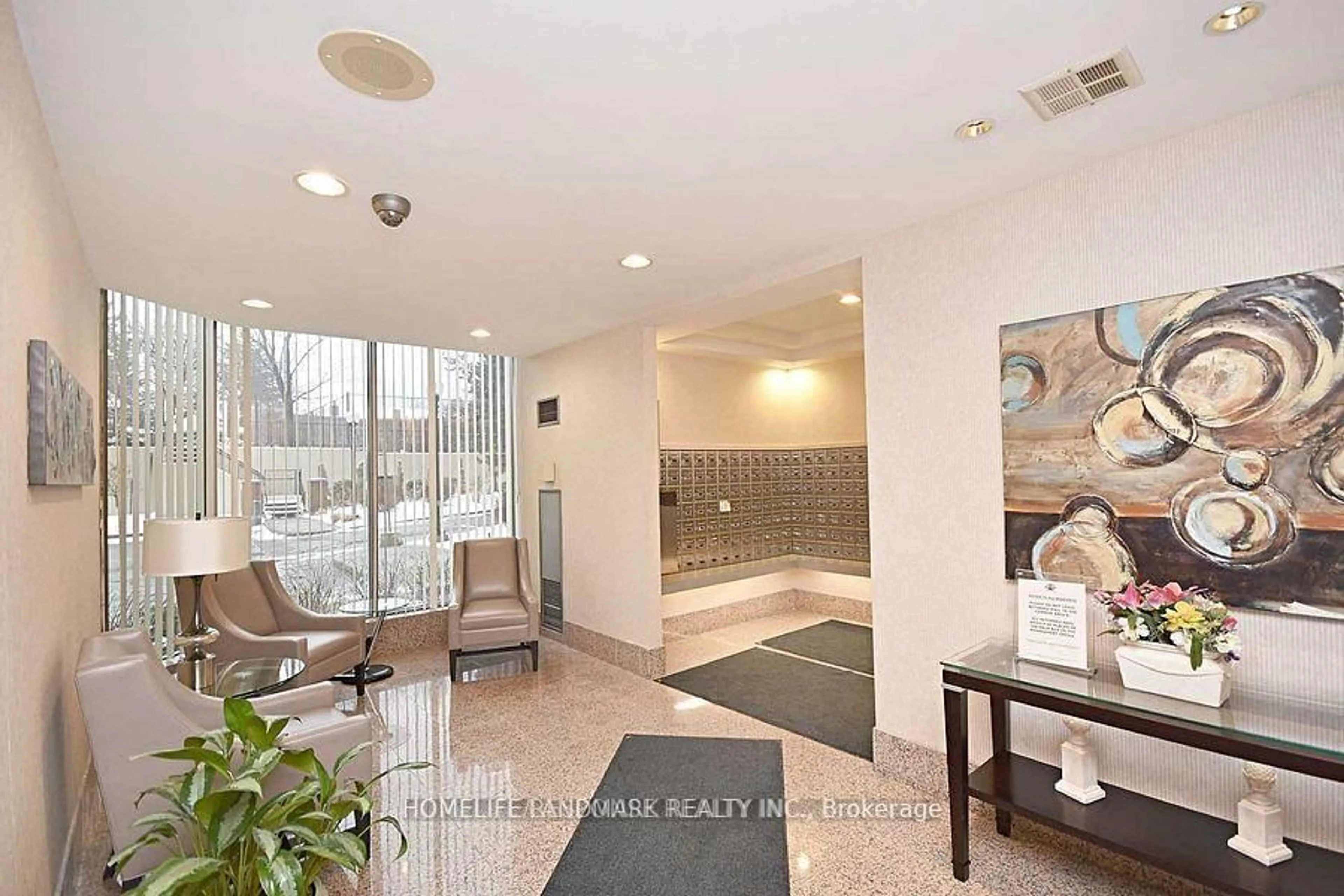 Unknown for 55 Elm Dr #1002, Mississauga Ontario L5B 3Z3
