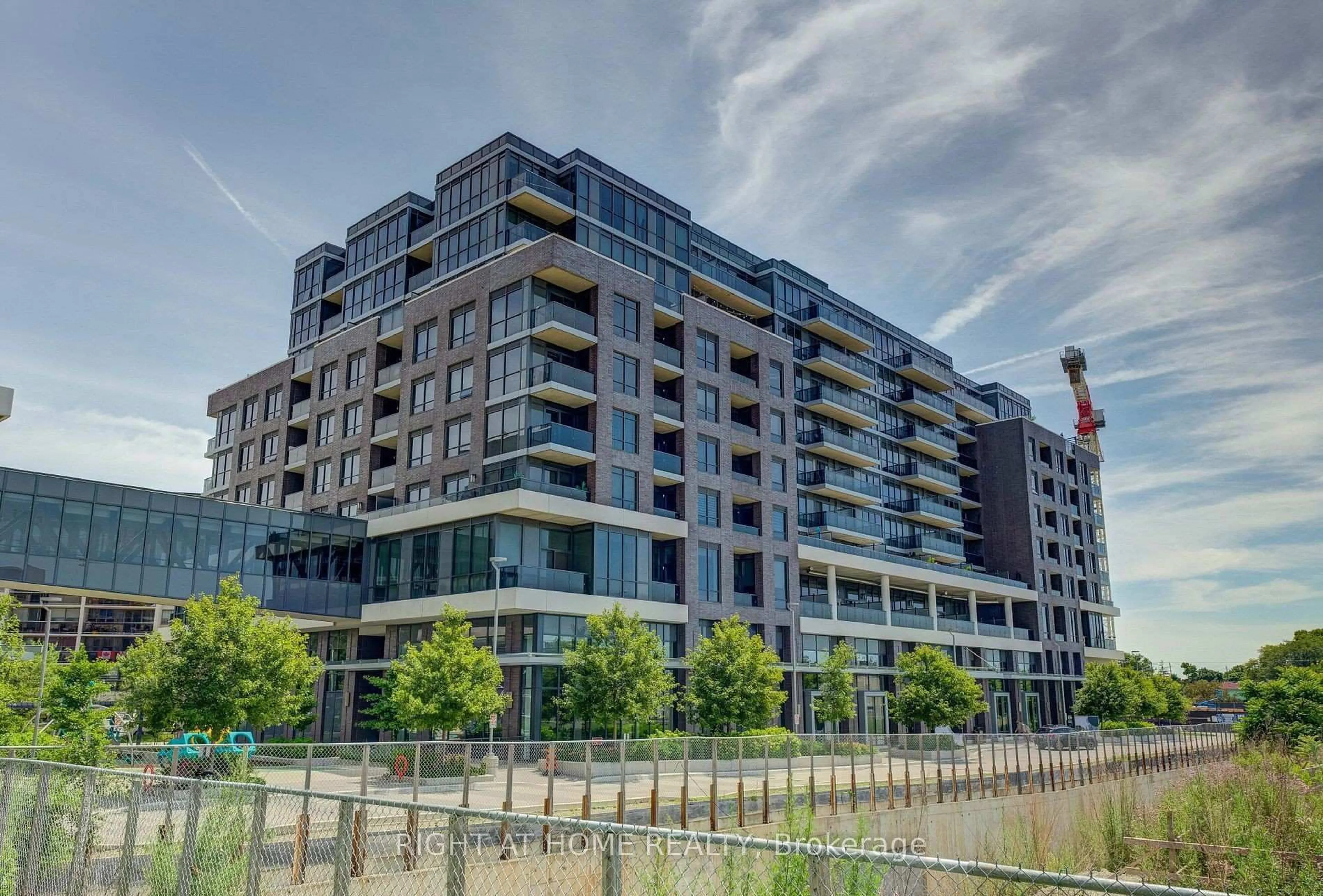 A pic from outside/outdoor area/front of a property/back of a property/a pic from drone, building for 10 Gibbs Rd #415, Toronto Ontario M9B 6L6