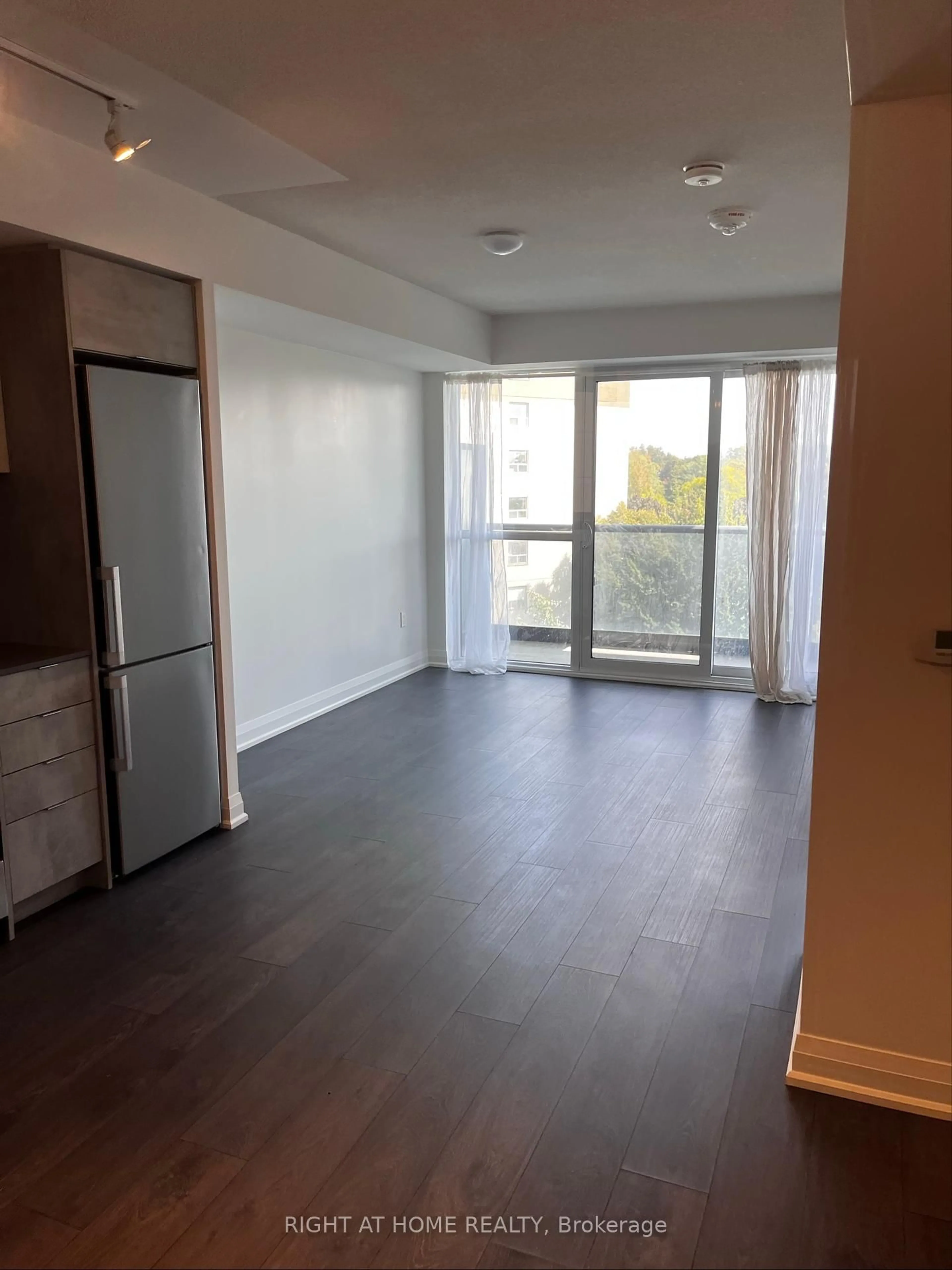 A pic of a room for 10 Gibbs Rd #415, Toronto Ontario M9B 6L6