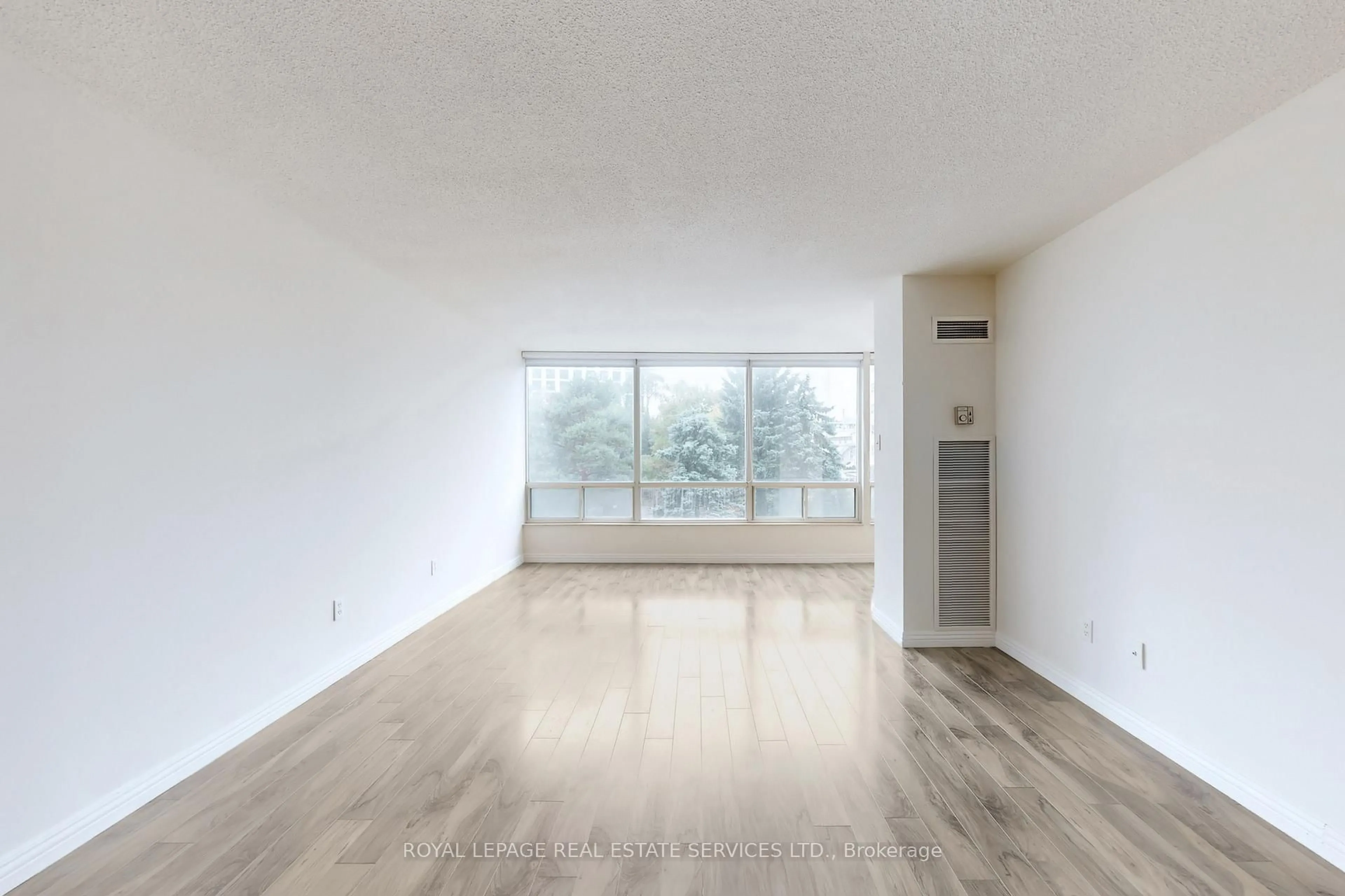 A pic of a room for 1300 Islington Ave #304, Toronto Ontario M9A 5C4