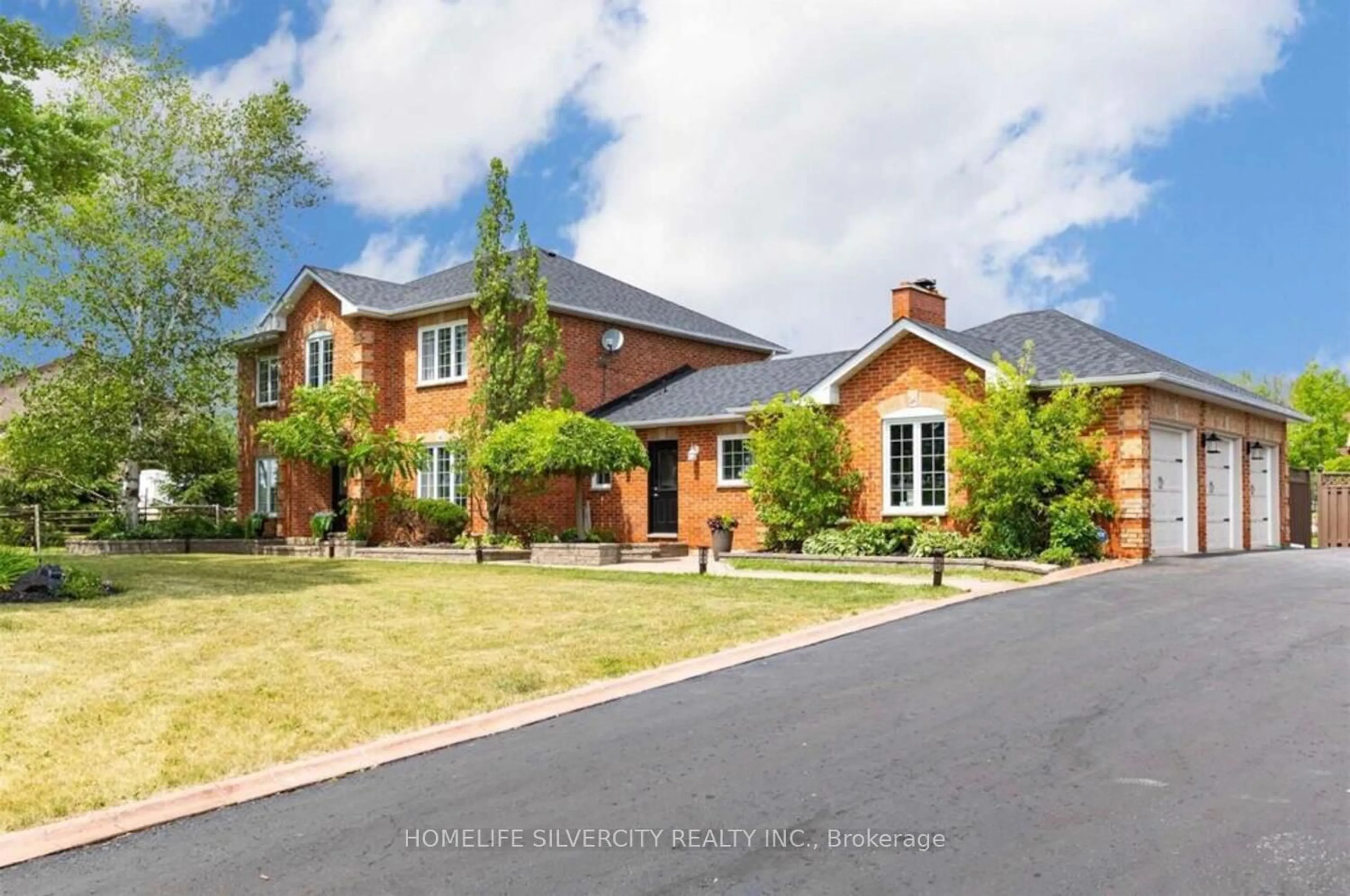 Home with brick exterior material, street for 18805 Willoghby Rd, Caledon Ontario L7K 1V7