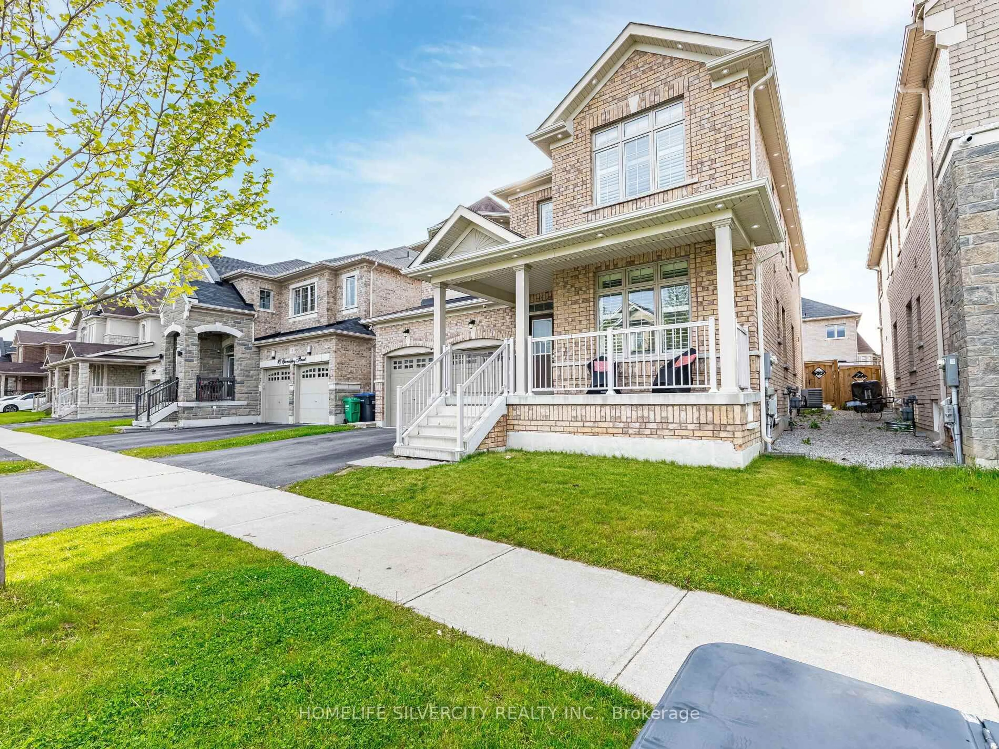 Home with brick exterior material, street for 16 Cloncurry St, Brampton Ontario L6P 4G3