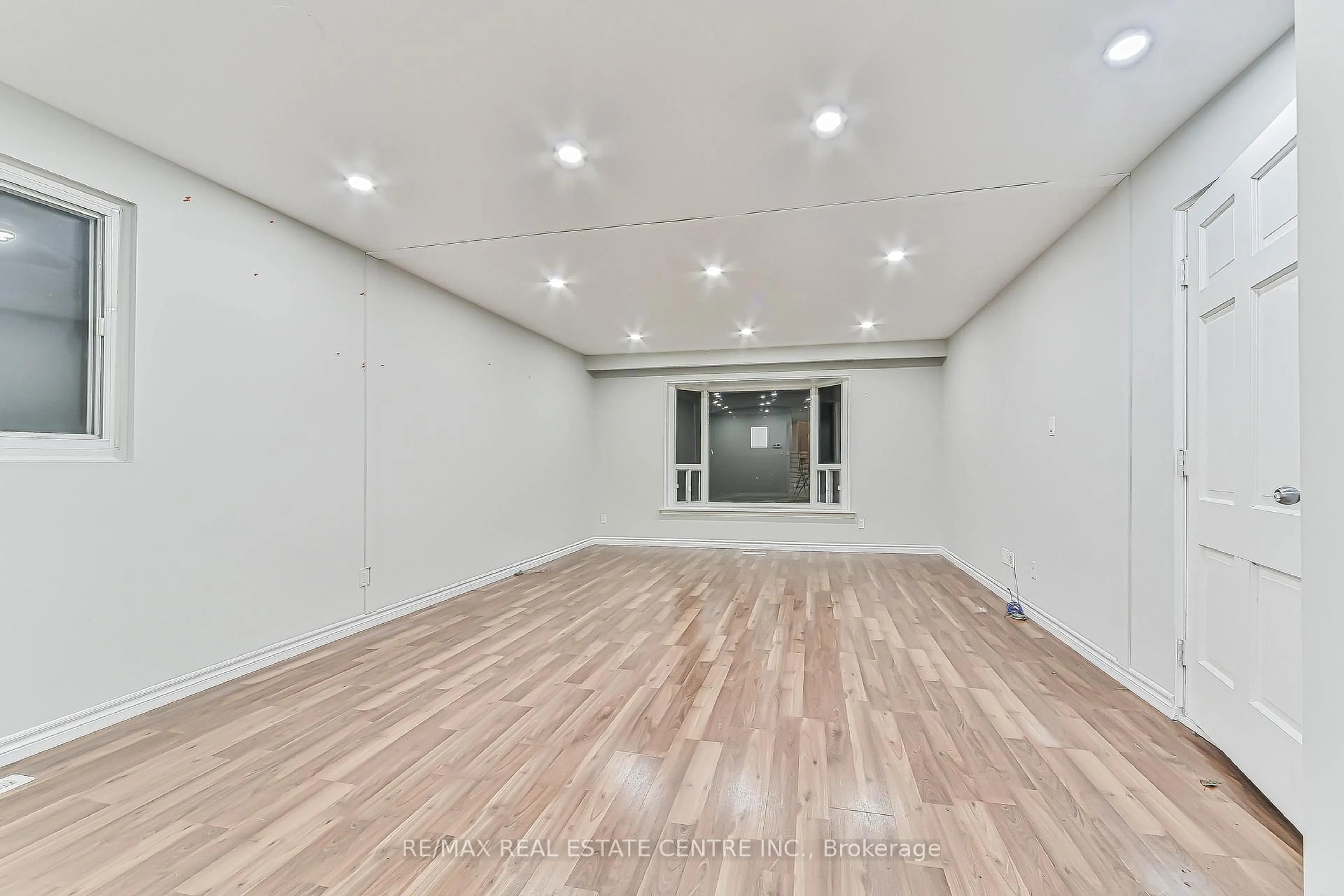 A pic of a room for 17 Shirley St, Orangeville Ontario L9W 2T3
