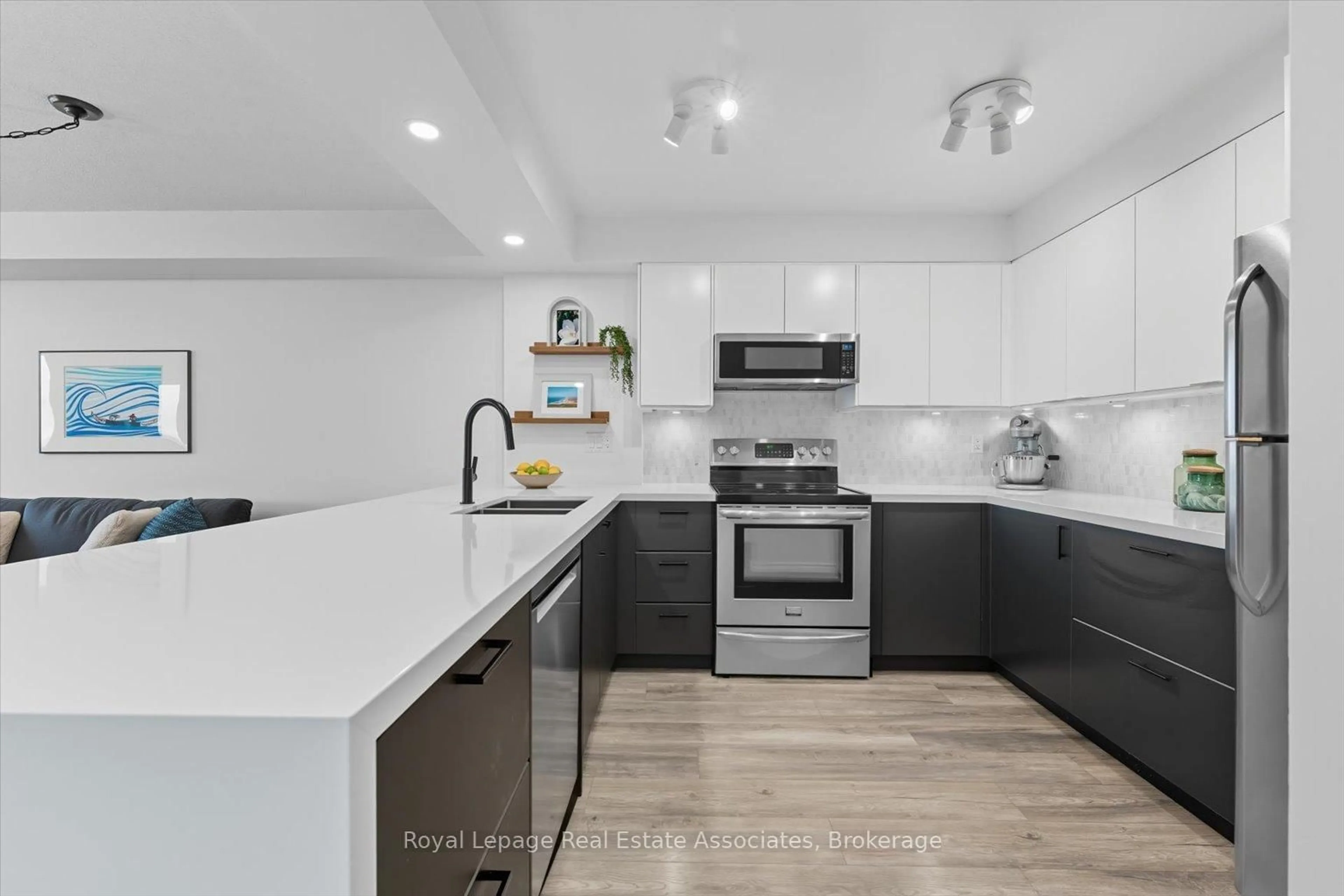Open concept kitchen, unknown for 3845 Lake Shore Blvd #1508, Toronto Ontario M8W 4Y3
