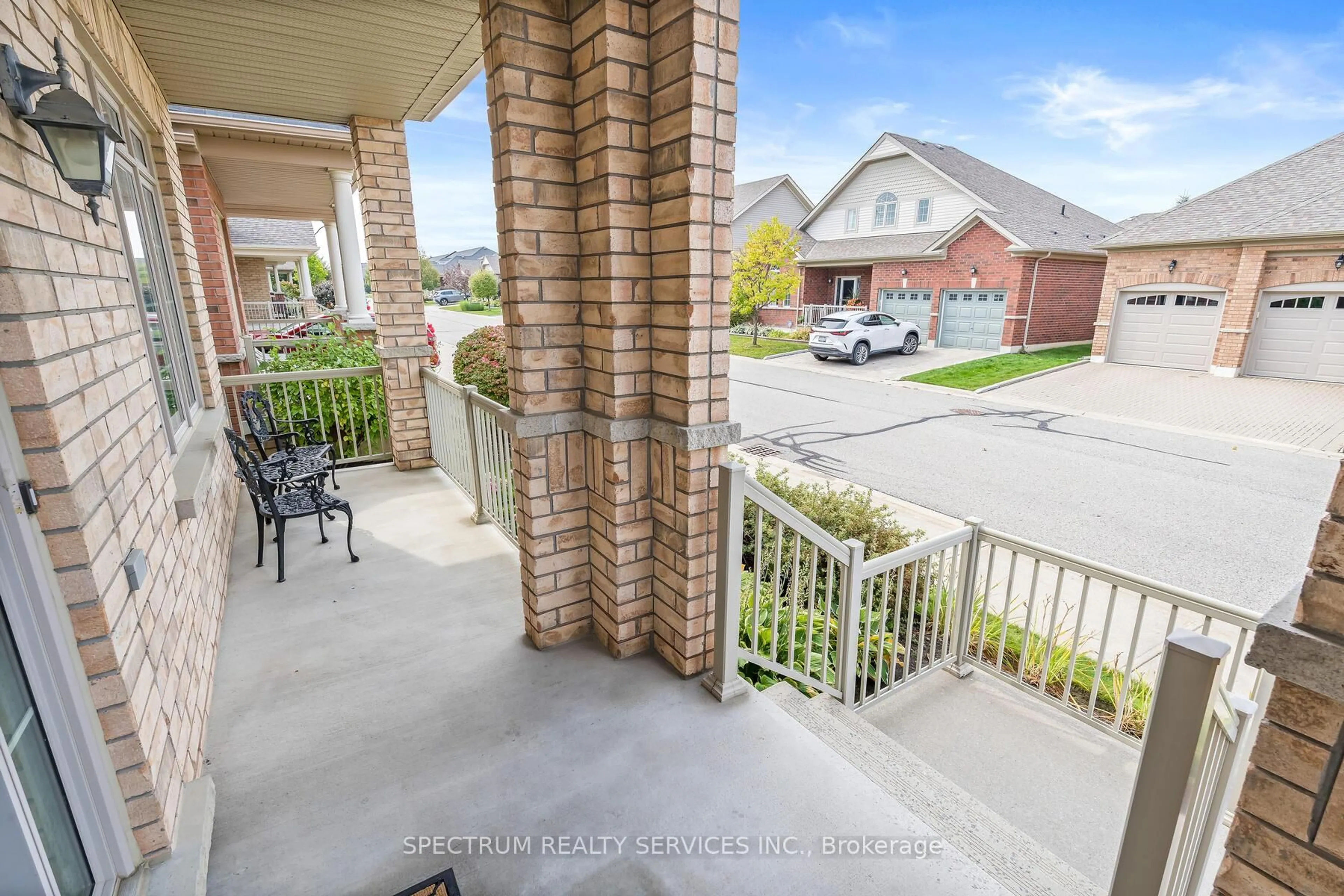 Patio, unknown for 74 Locust Dr, Brampton Ontario L6R 0Y8