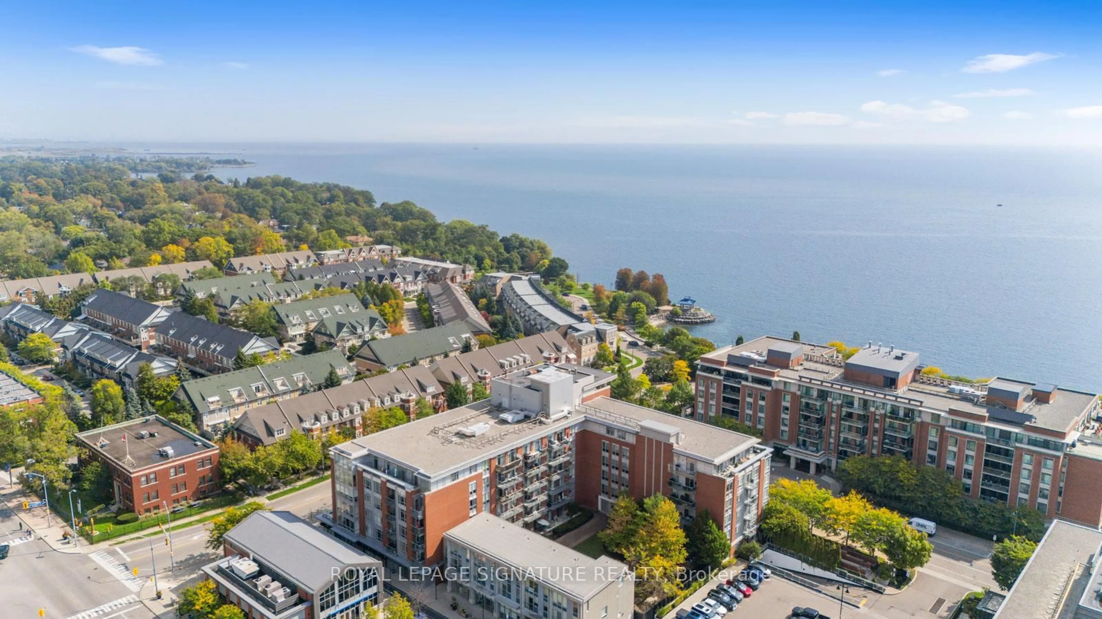 A pic from outside/outdoor area/front of a property/back of a property/a pic from drone, water/lake/river/ocean view for 80 Port St #407, Mississauga Ontario L5G 4V6