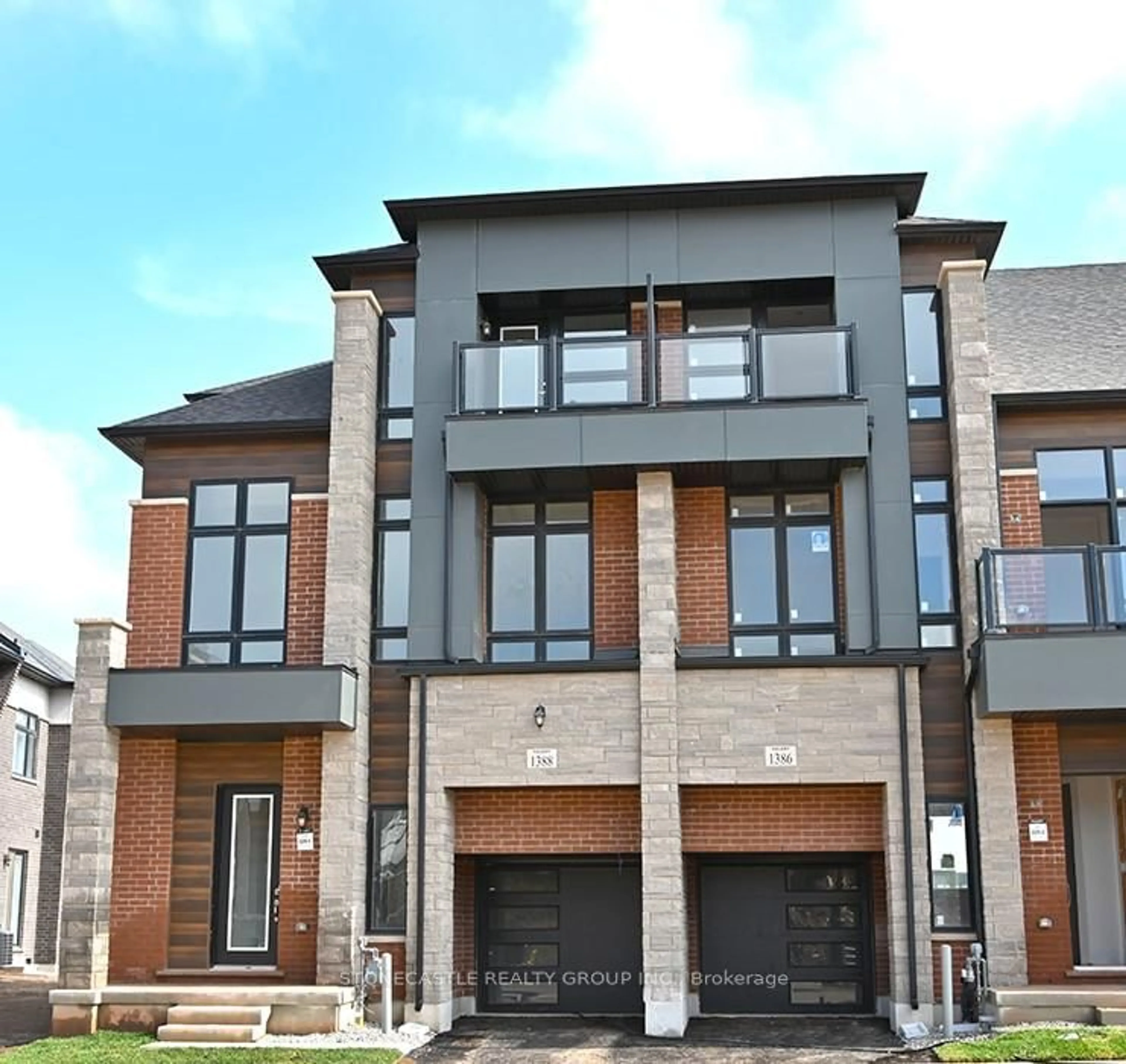 Home with brick exterior material, street for 1388 Courtleigh Tr, Oakville Ontario L6H 7Y6