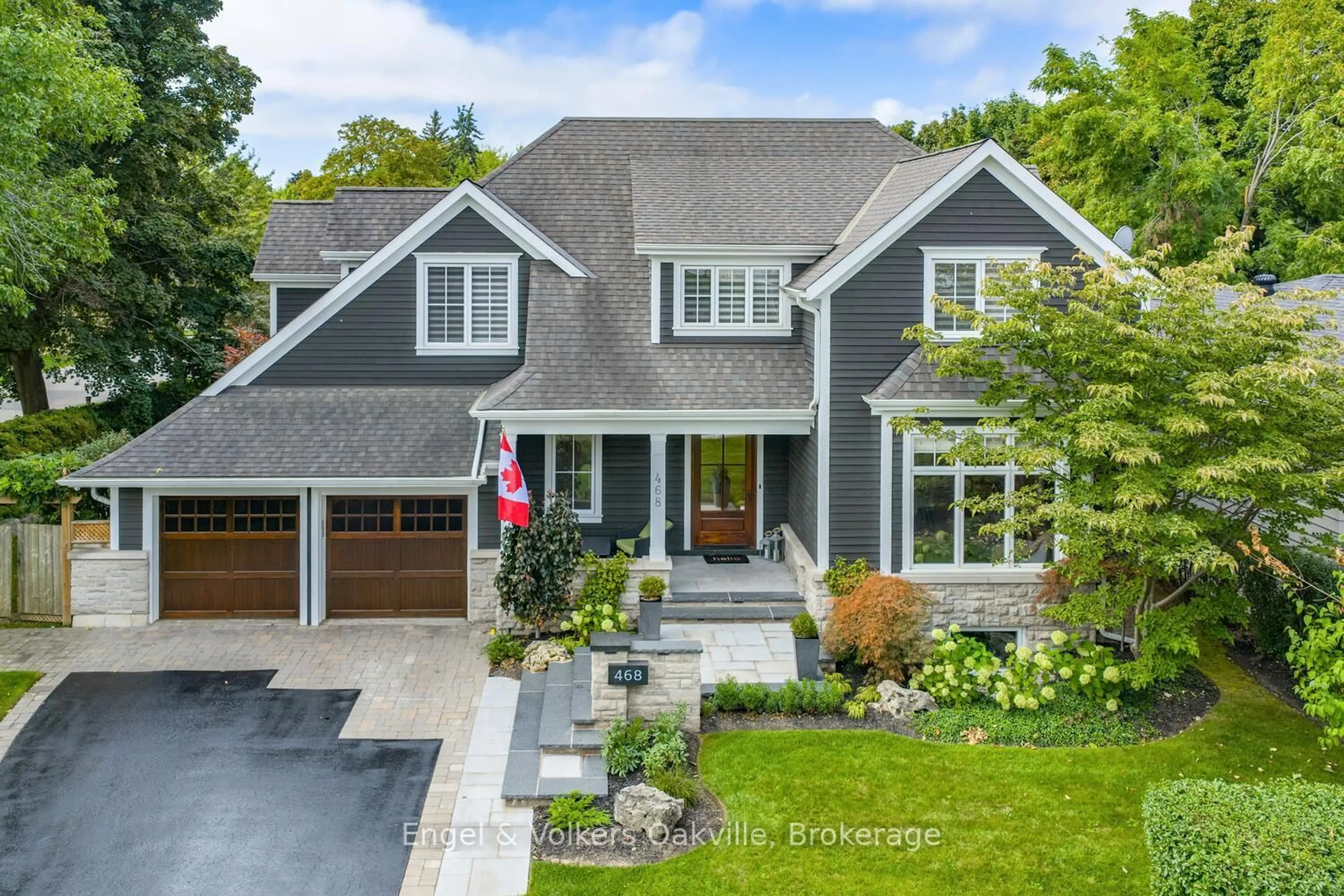 Home with brick exterior material, street for 468 Wedgewood Dr, Oakville Ontario L6J 4S7