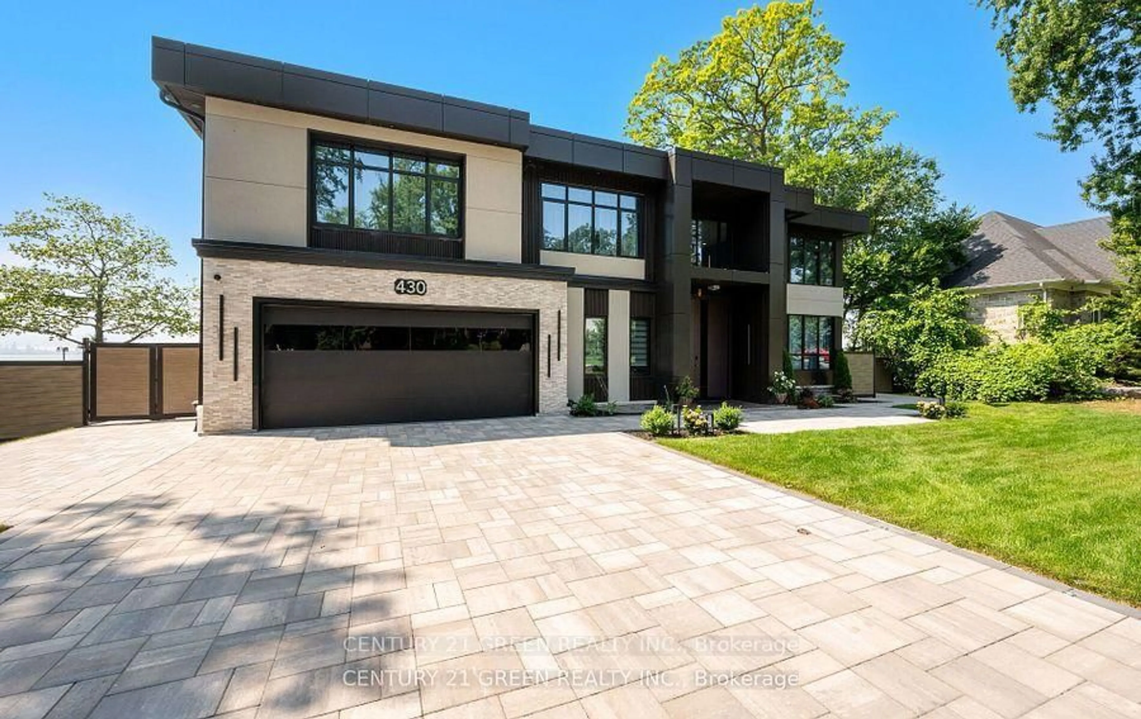 Home with brick exterior material, street for 430 Indian Rd, Burlington Ontario L7T 3T3