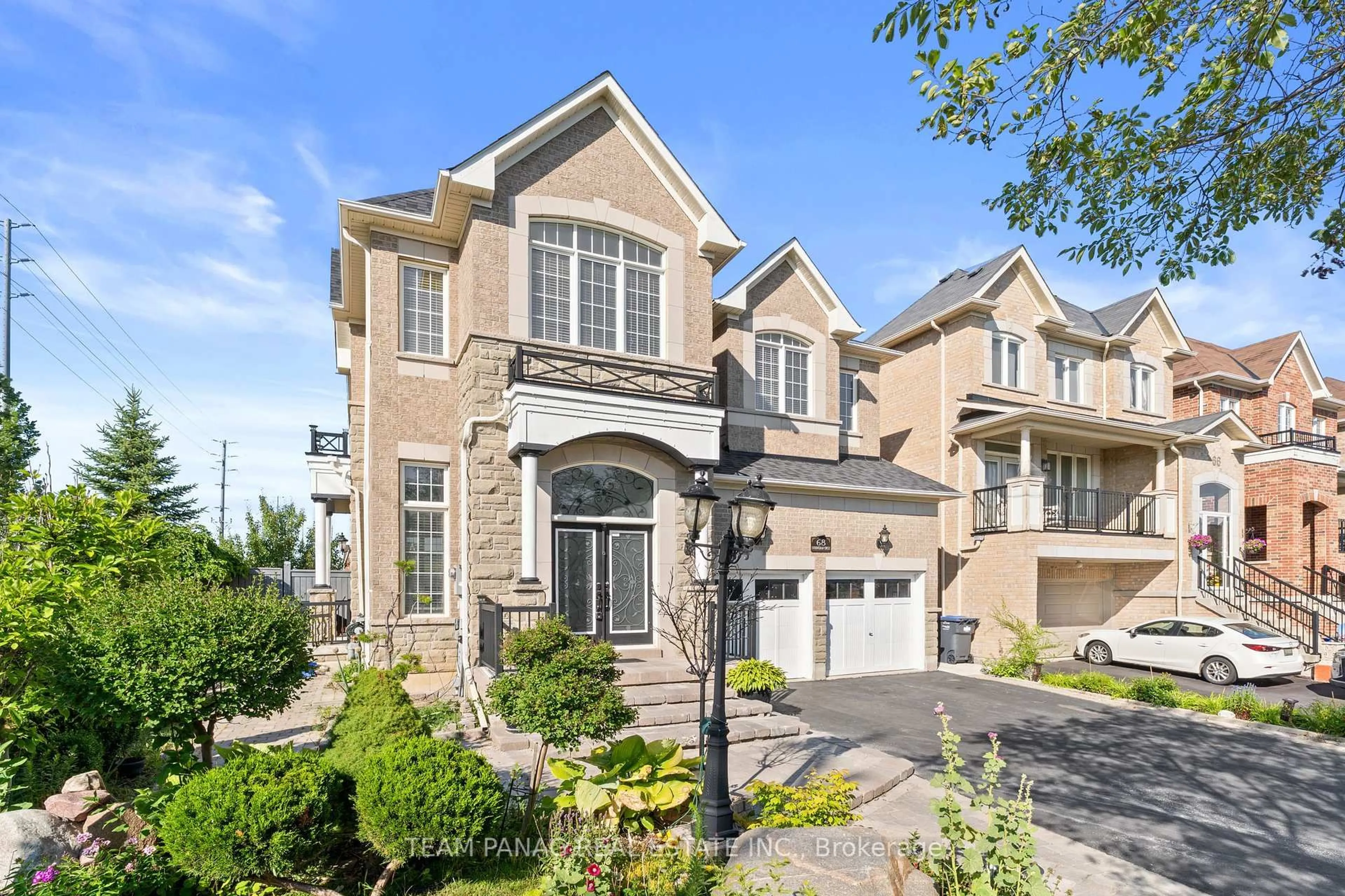 Home with brick exterior material, street for 68 Everingham Circ, Brampton Ontario L6R 0R7