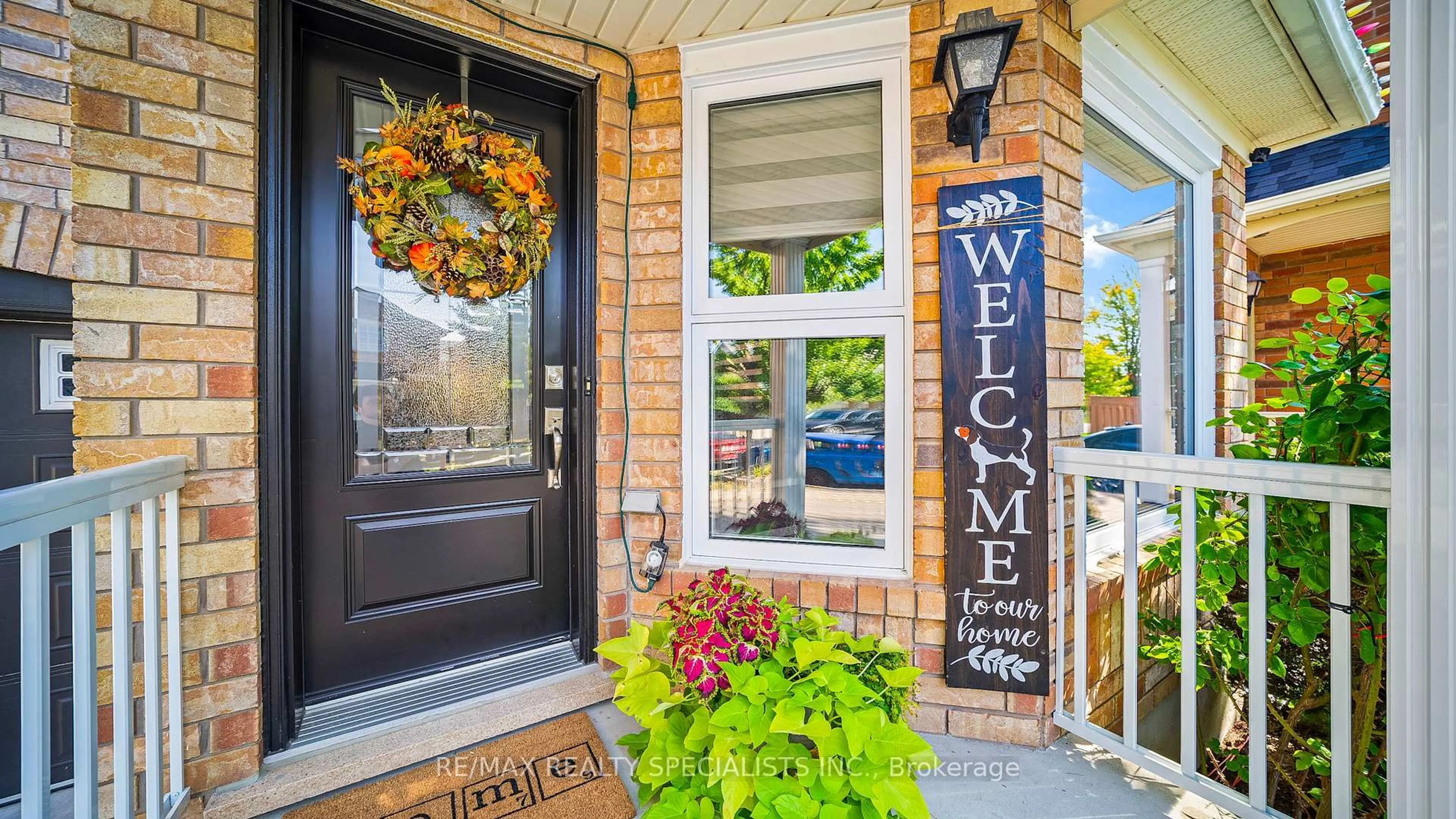 Home with brick exterior material, street for 749 IRVING Terr, Milton Ontario L9T 6H2