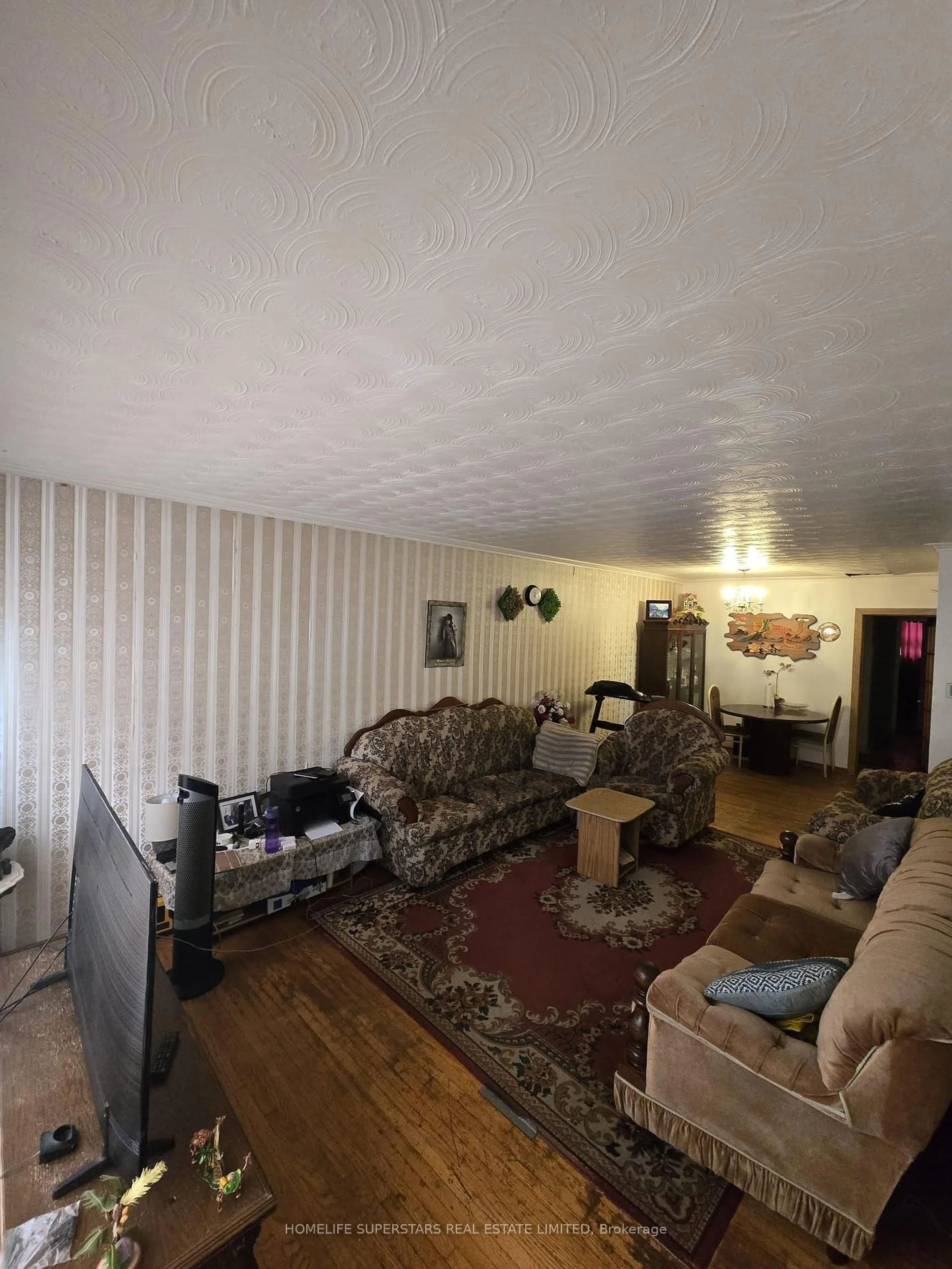 A pic of a room for 36 Rubydale Gdns, Toronto Ontario M9L 1B9