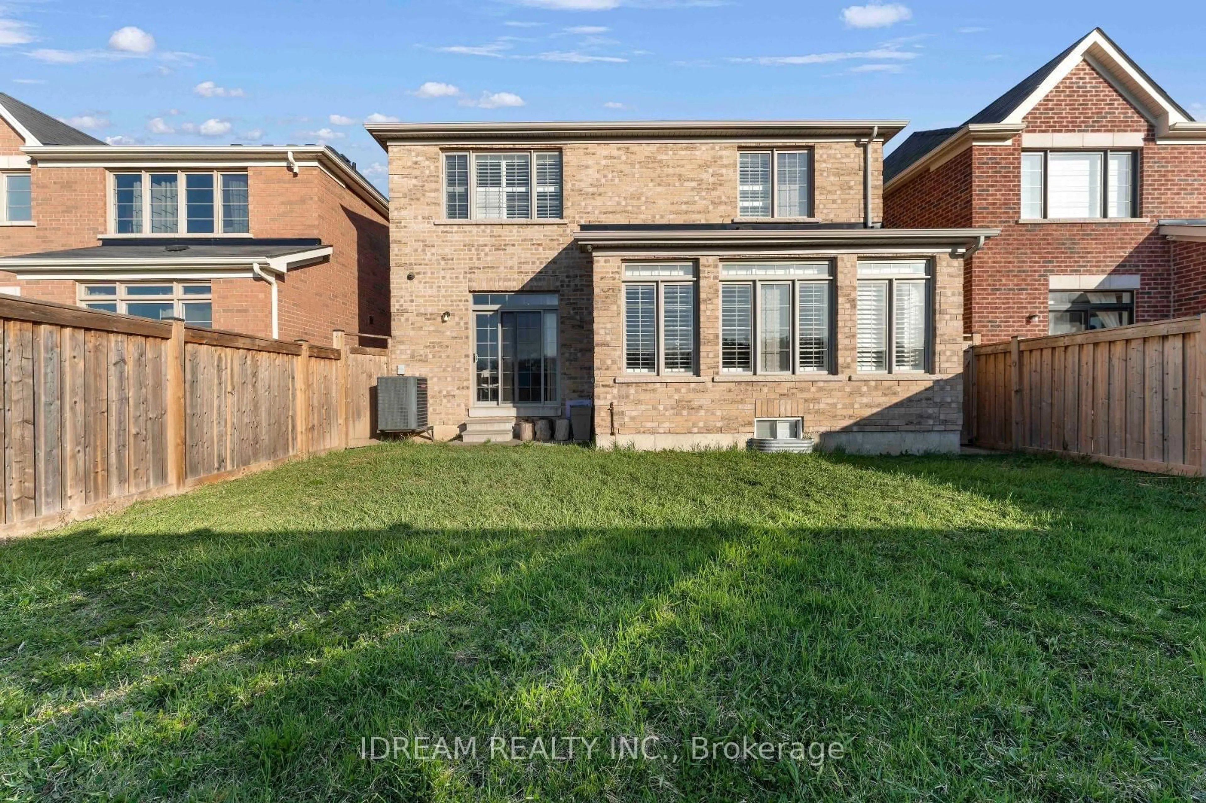 Home with brick exterior material, street for 171 Rising Hill Rdge, Brampton Ontario L6Y 6B2