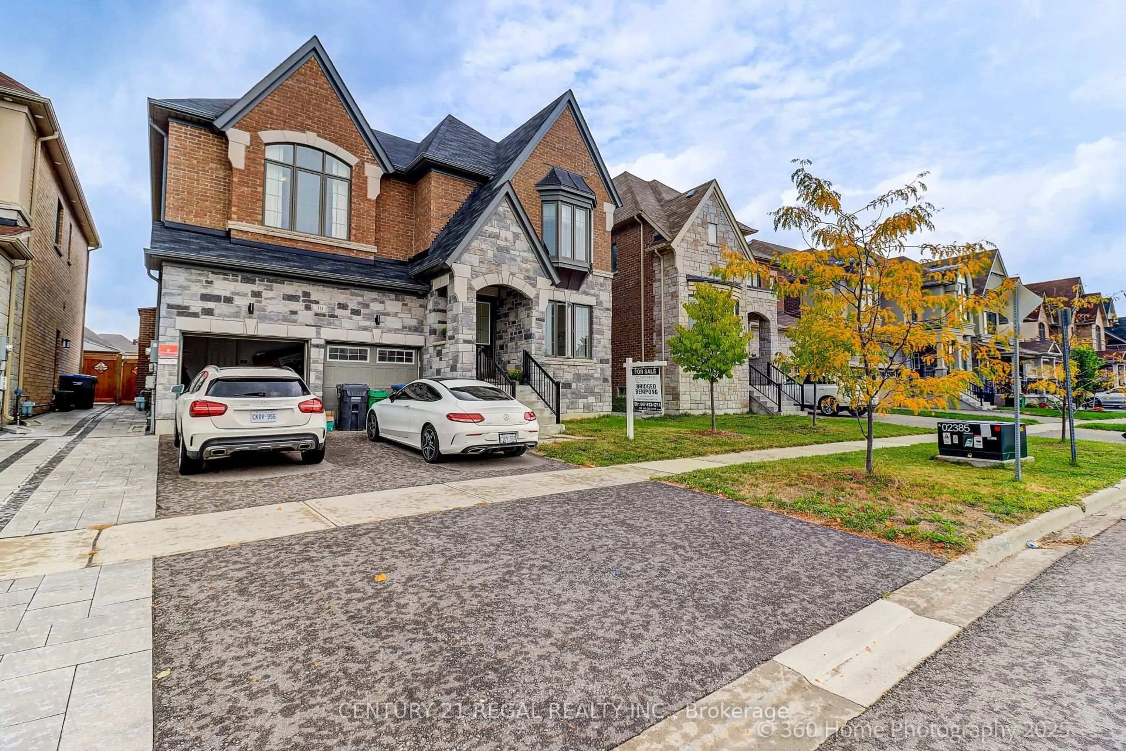 Home with brick exterior material, street for 30 Albert Spencer Ave, Caledon Ontario L7C 4G4