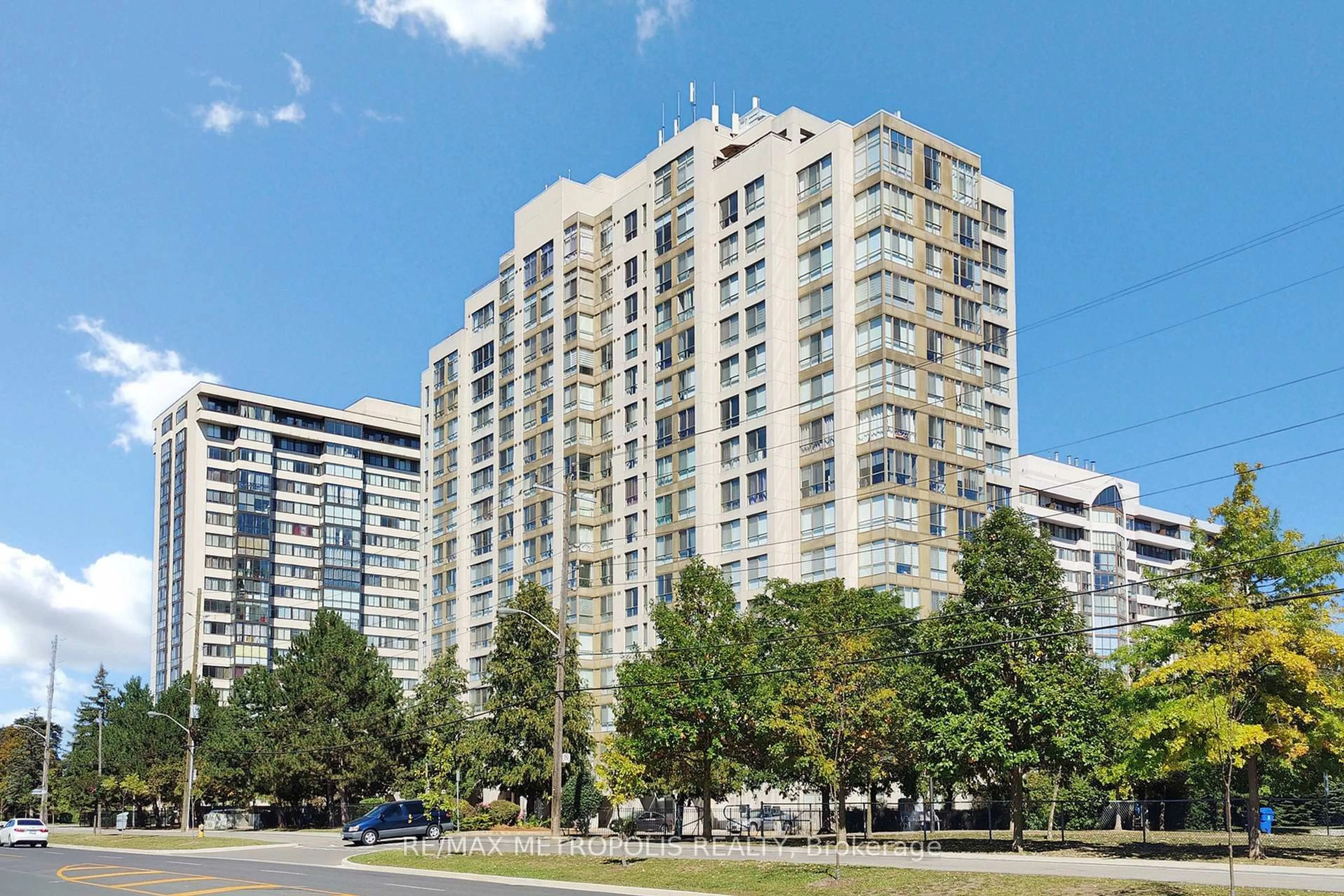 Unknown for 2901 Kipling Ave #606, Toronto Ontario M9V 5E5