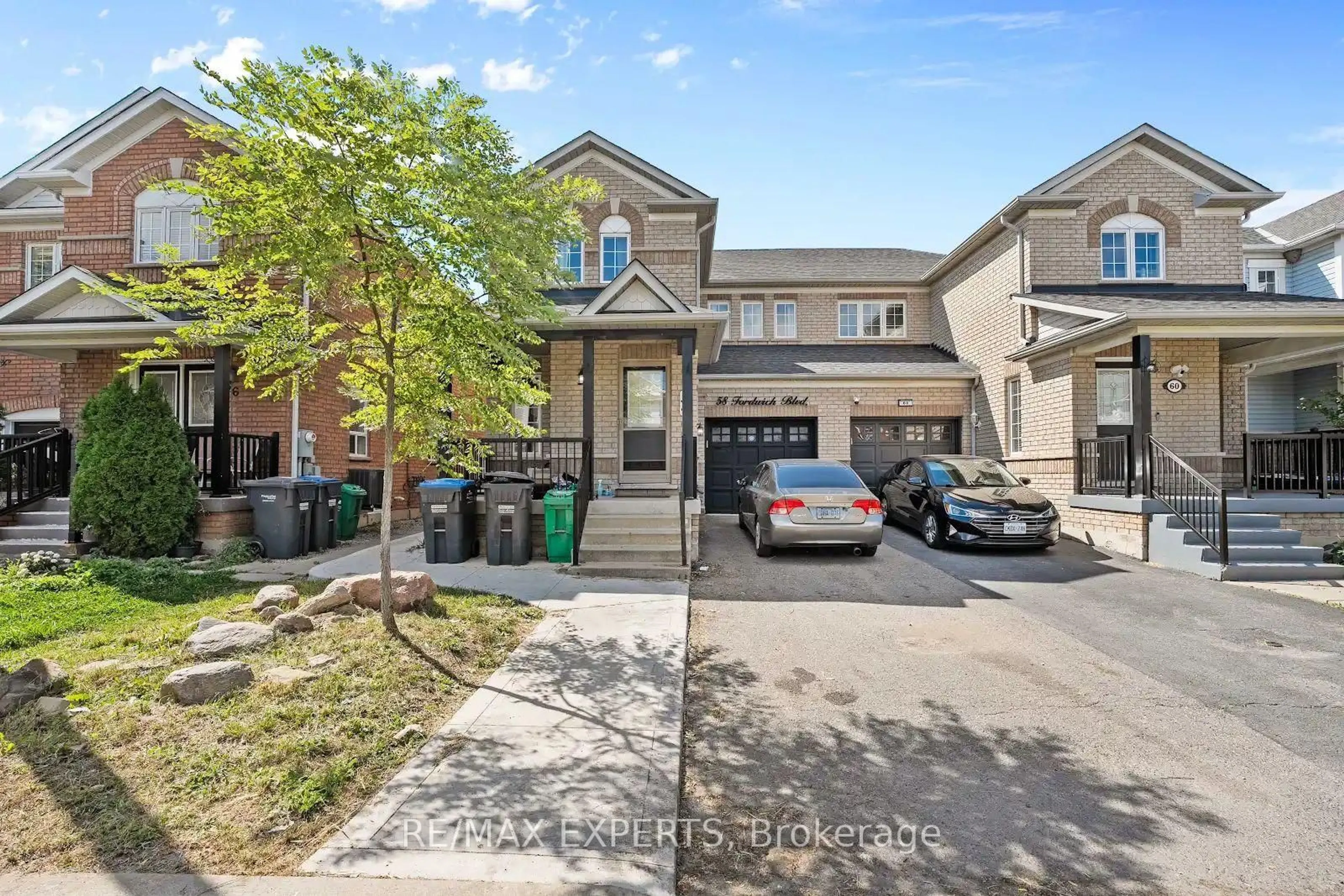 Home with brick exterior material, street for 58 Fordwich Blvd, Brampton Ontario L7A 1T2
