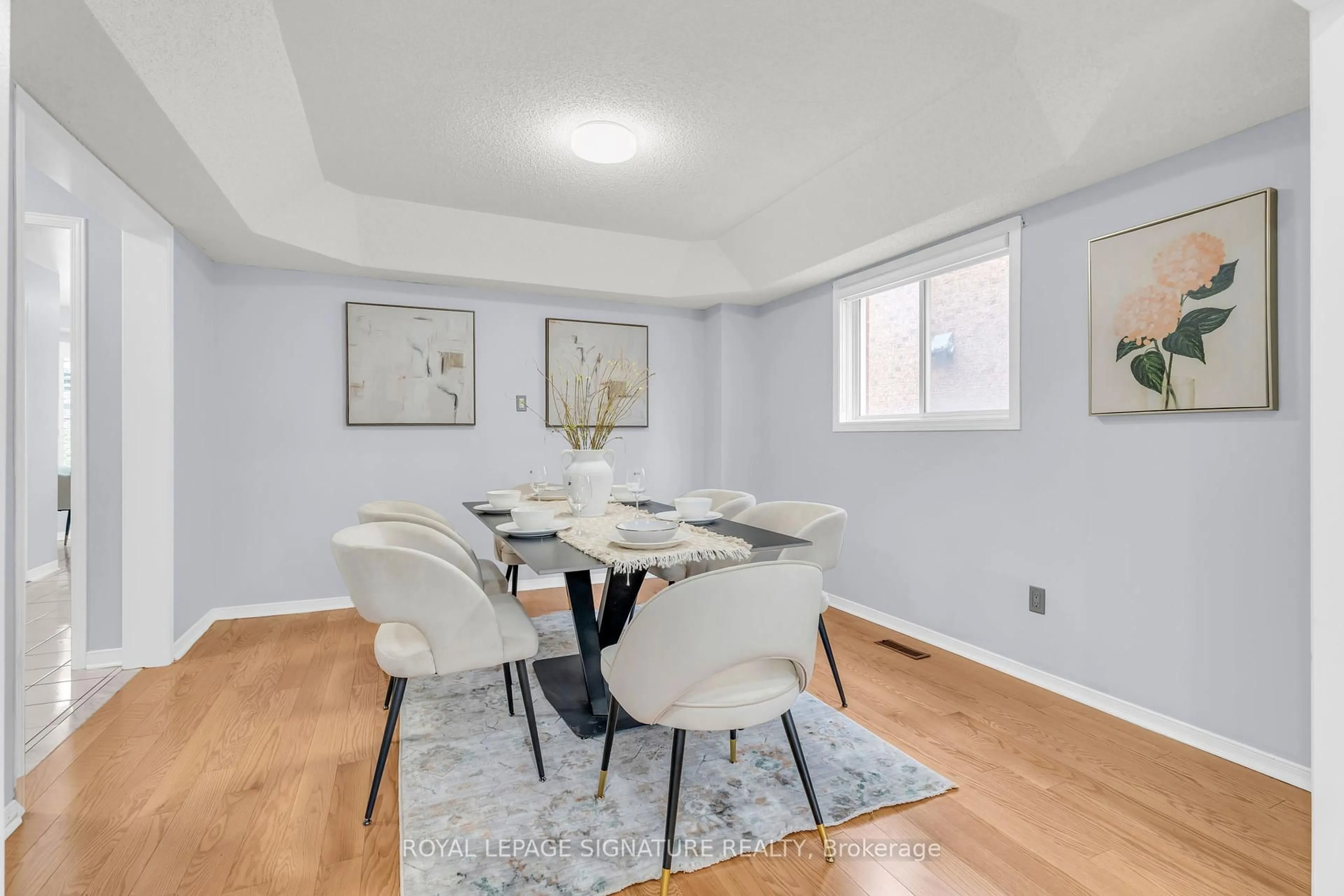 Dining room, unknown for 23 Red Cedar Cres, Brampton Ontario L6R 1A8