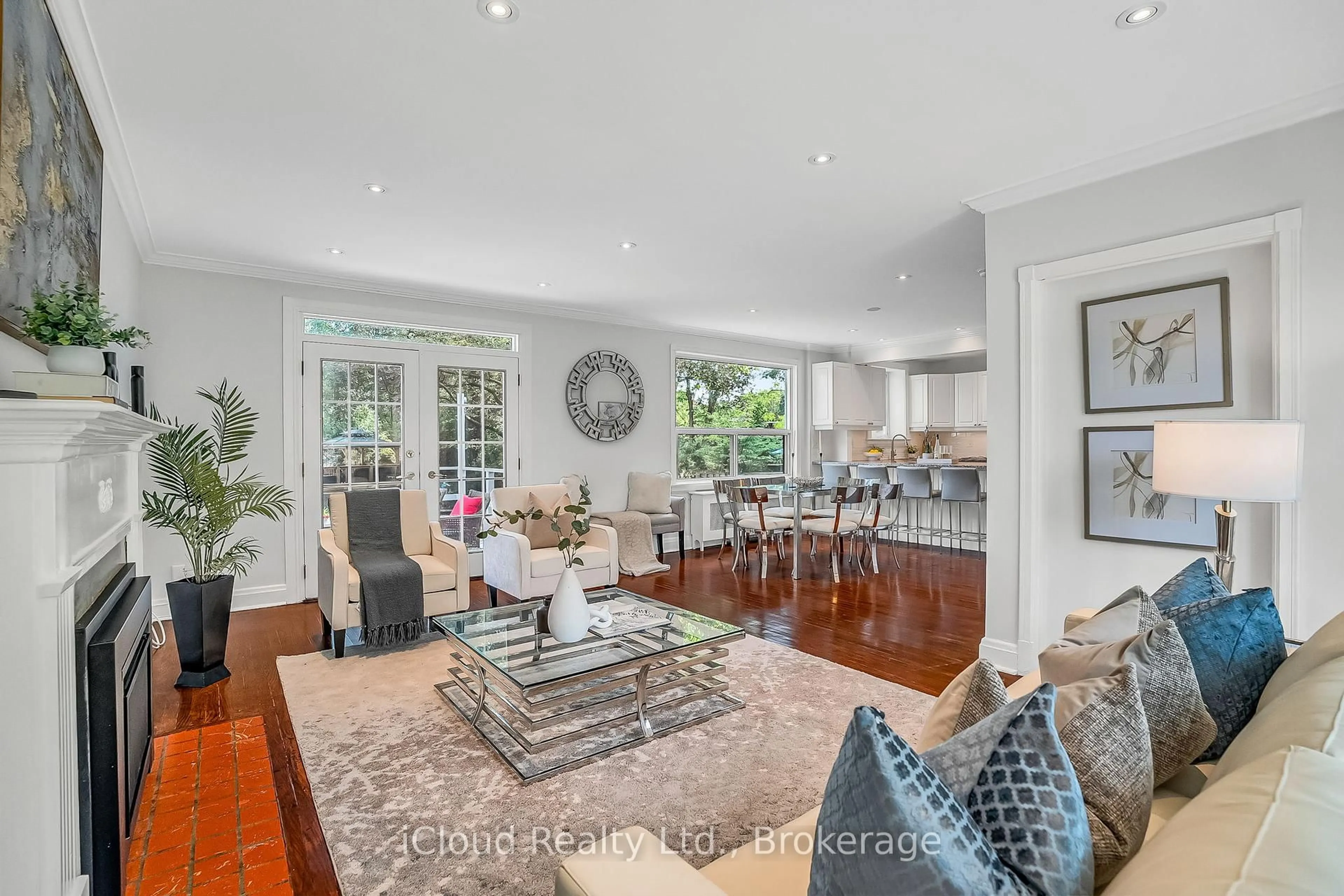Open concept kitchen, unknown for 4691 Dundas St, Toronto Ontario M9A 1A7