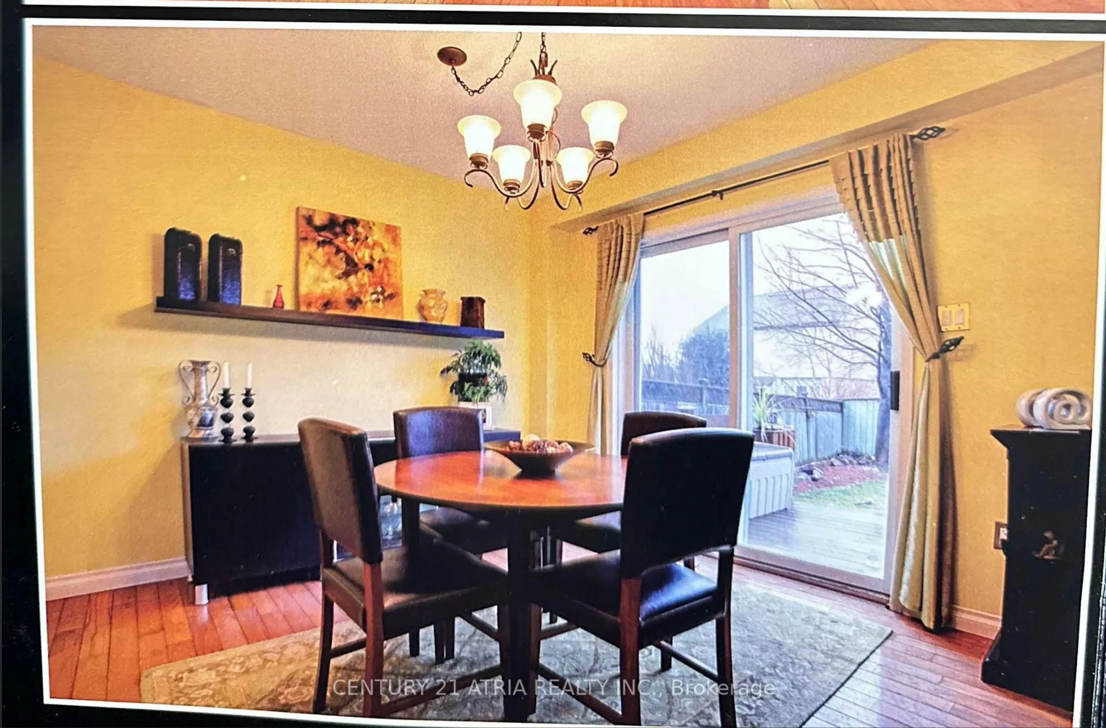 Dining room, unknown for 2854 Gulfstream Way, Mississauga Ontario L5N 6K3