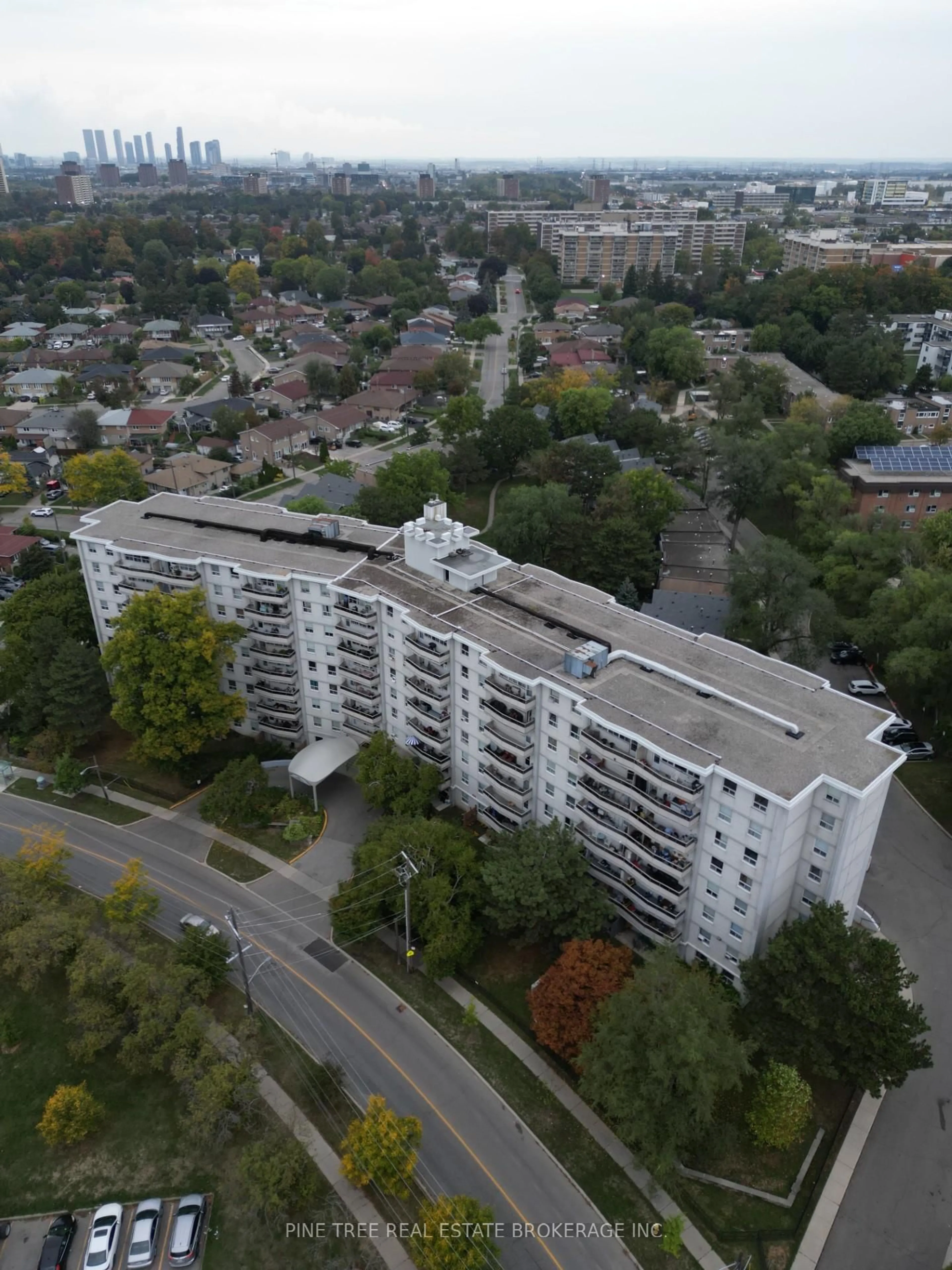 A pic from outside/outdoor area/front of a property/back of a property/a pic from drone, city buildings view from balcony for 80 Grandravine Dr #816, Toronto Ontario M3J 1B2