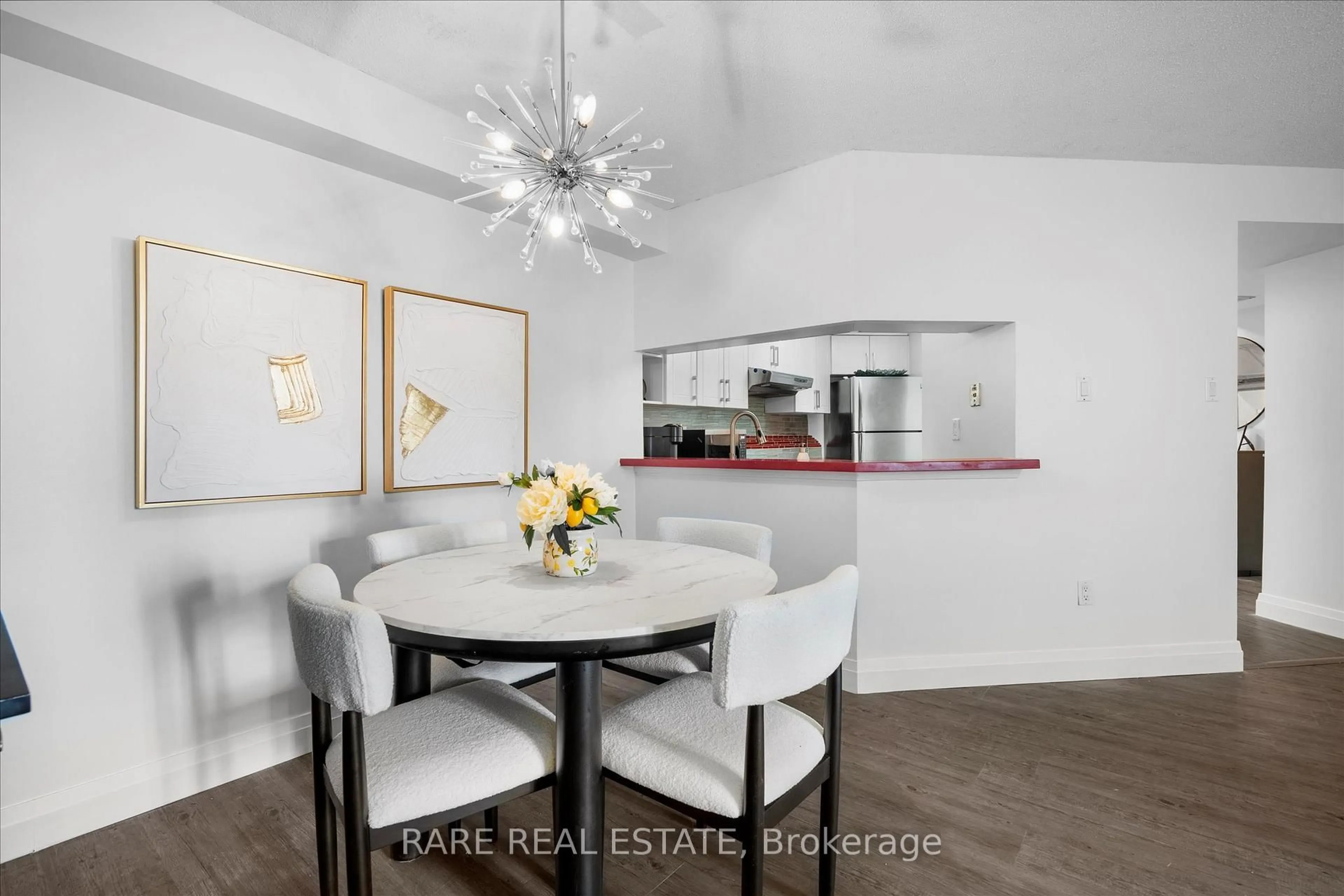 Dining room, unknown for 250 Webb Dr #513, Mississauga Ontario L5B 3Z4
