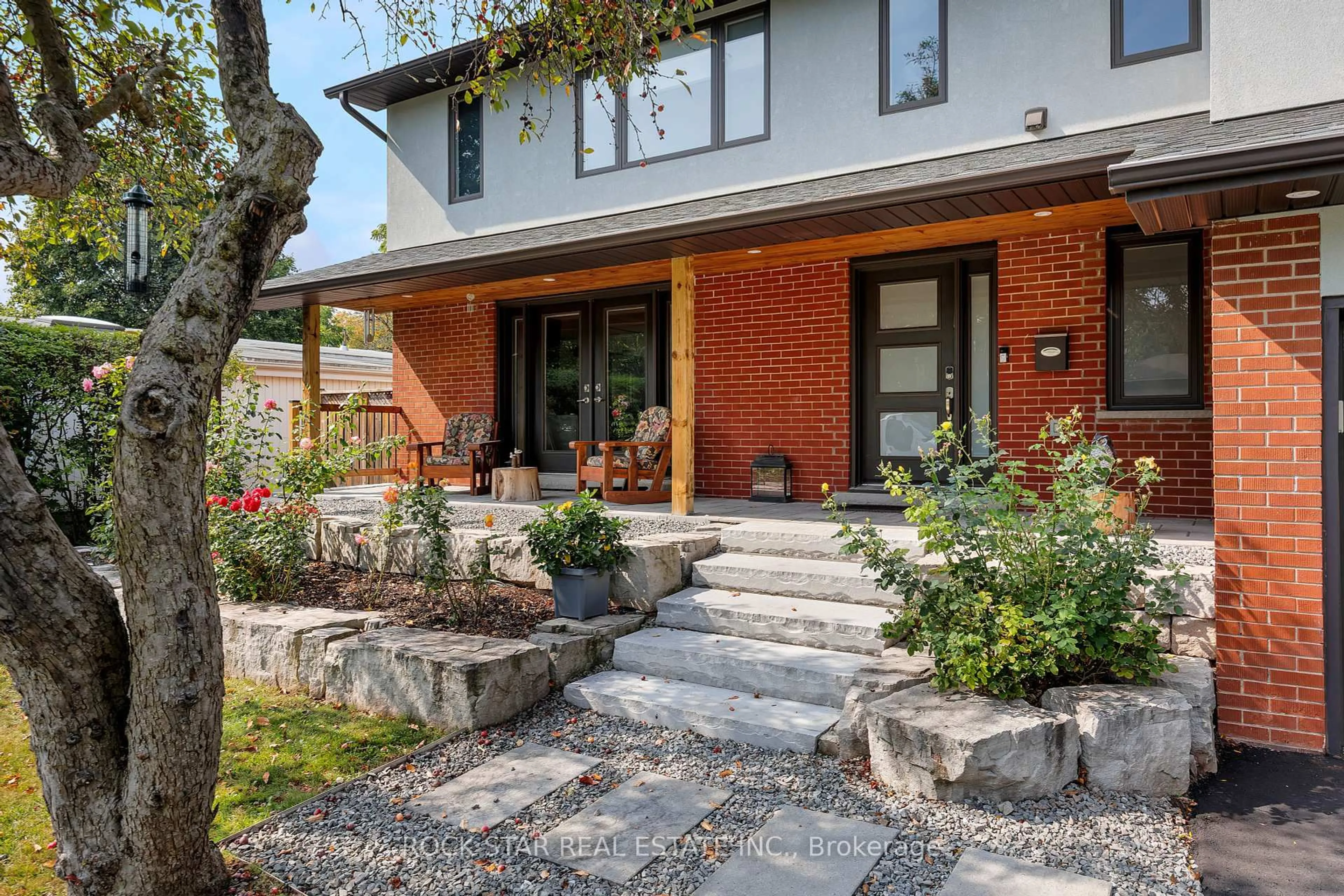 Home with brick exterior material, street for 2063 Seafare Dr, Oakville Ontario L6L 1P5