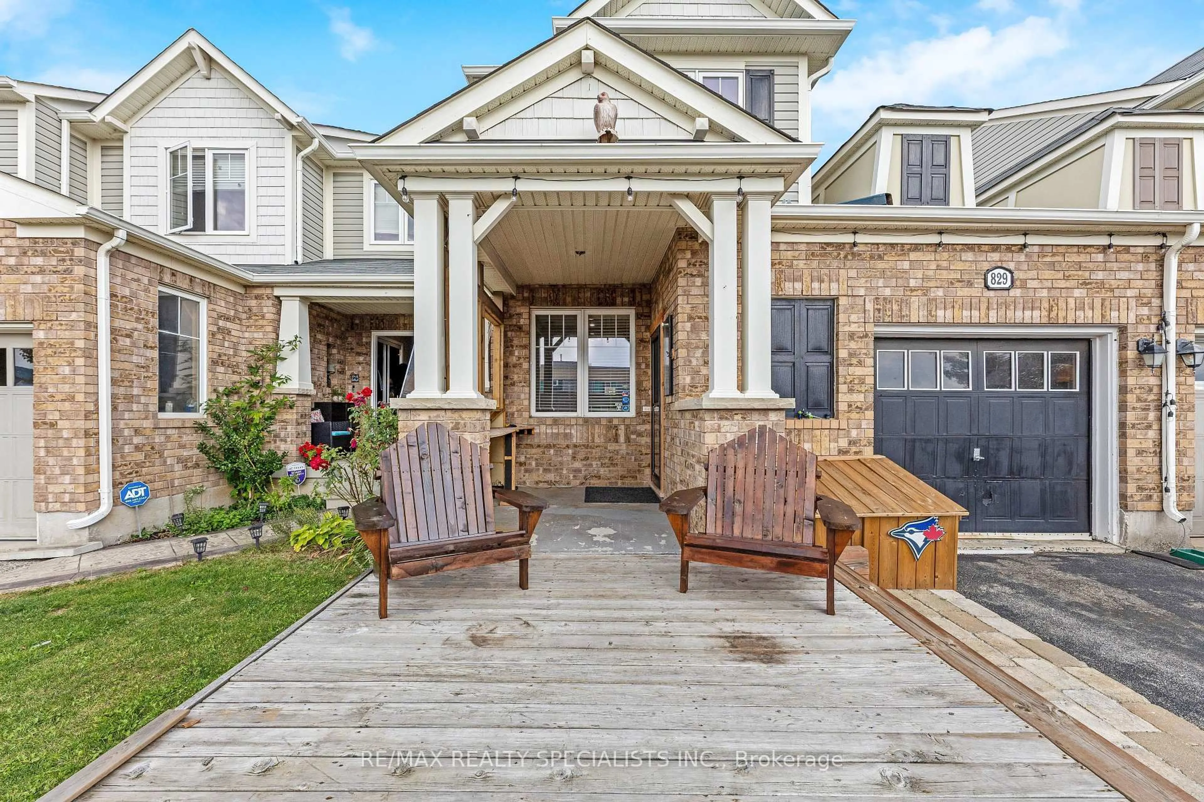 Unknown for 829 Scott Blvd, Milton Ontario L9T 2C9
