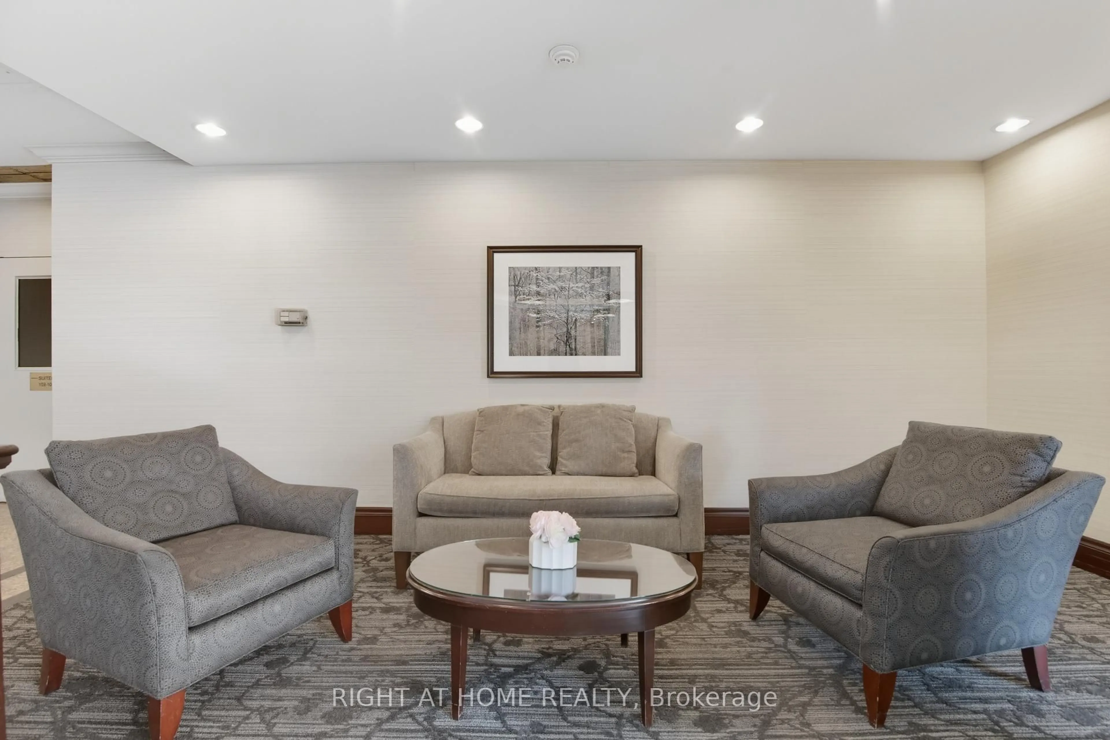 Living room with furniture, unknown for 2155 Burnhamthorpe Rd #909, Mississauga Ontario L5L 5P4