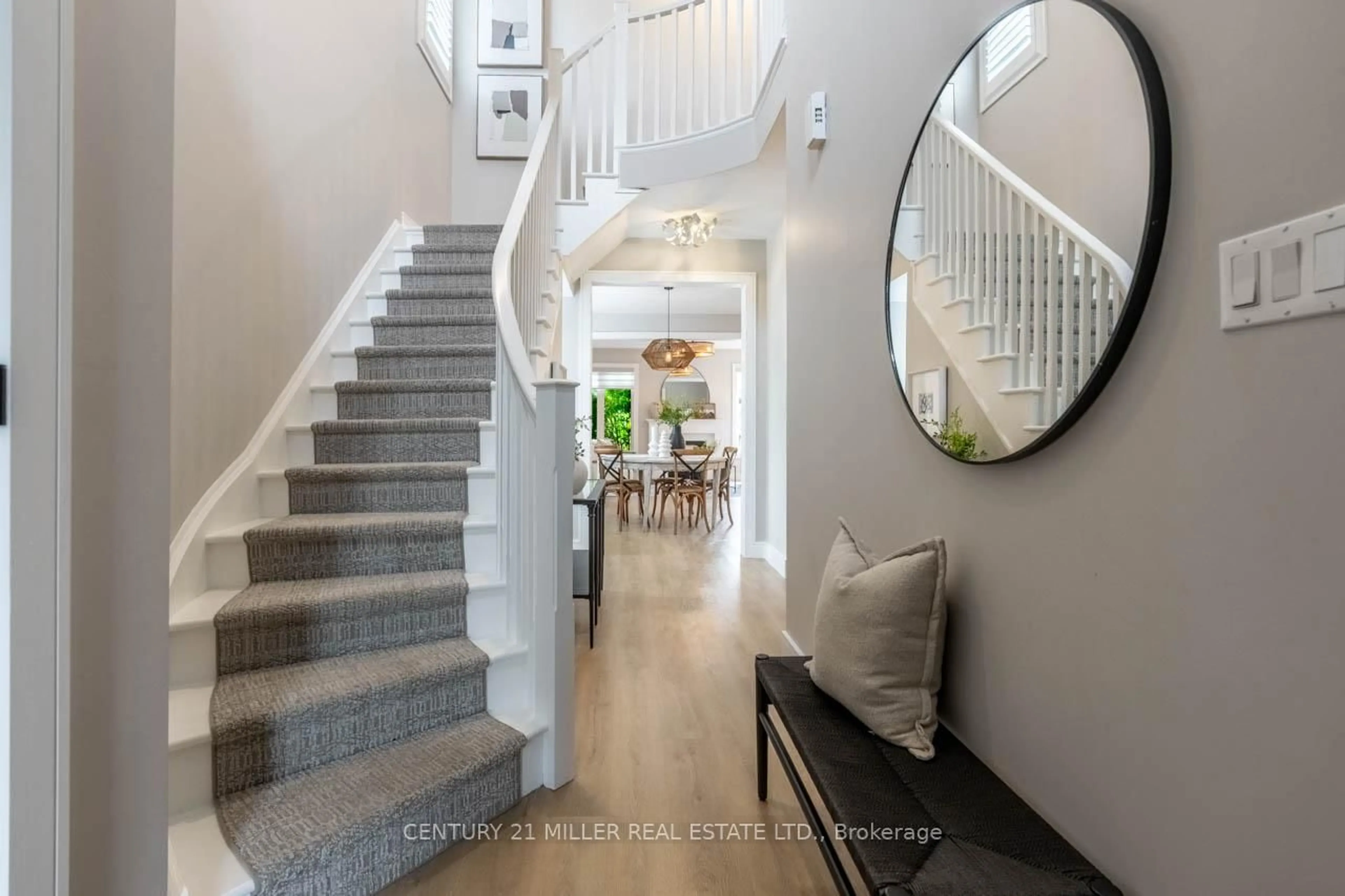 Indoor entryway for 444 Carbert Cres, Milton Ontario L9T 8H8
