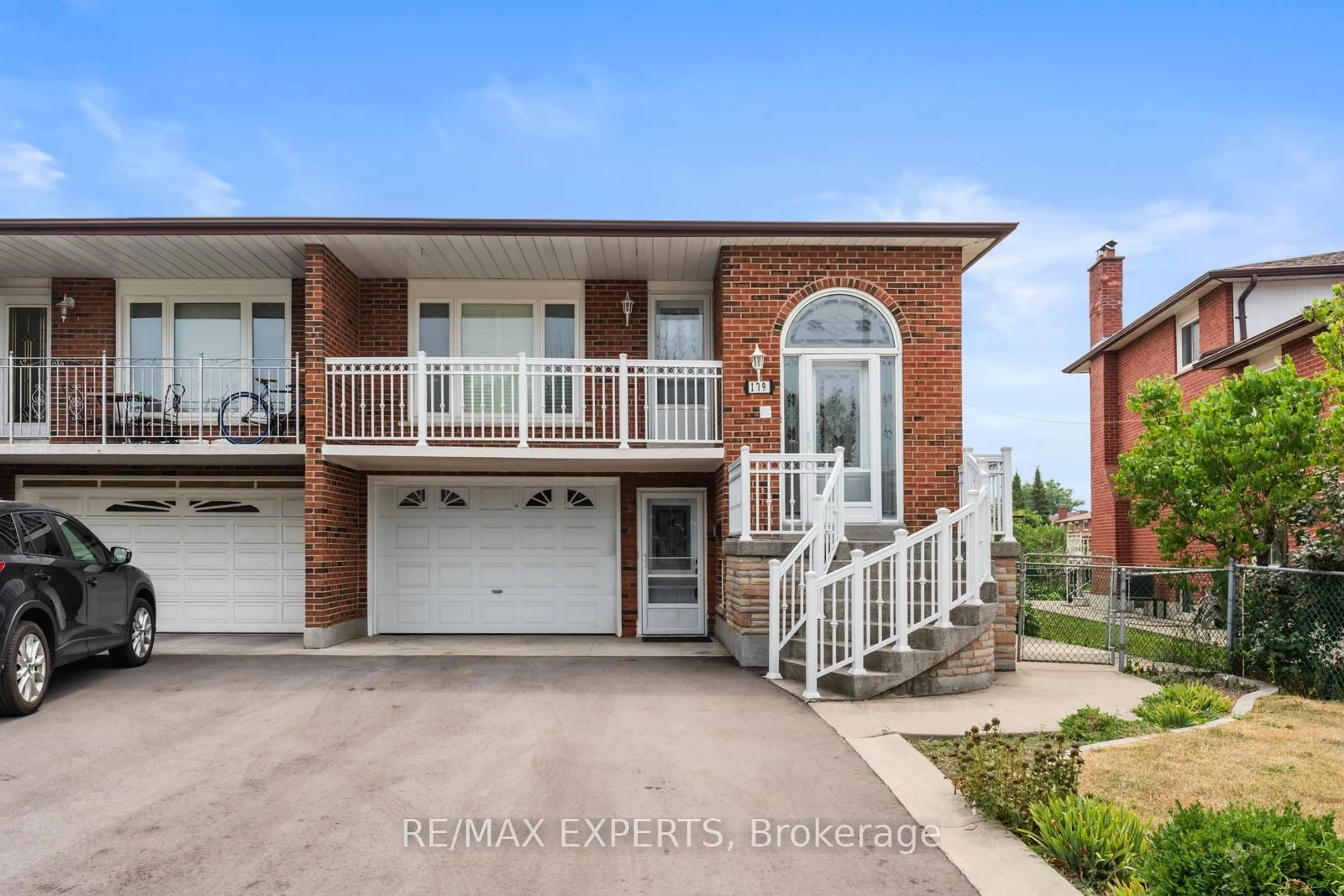 Home with brick exterior material, unknown for 179 Dolores Rd, Toronto Ontario M3L 2K7
